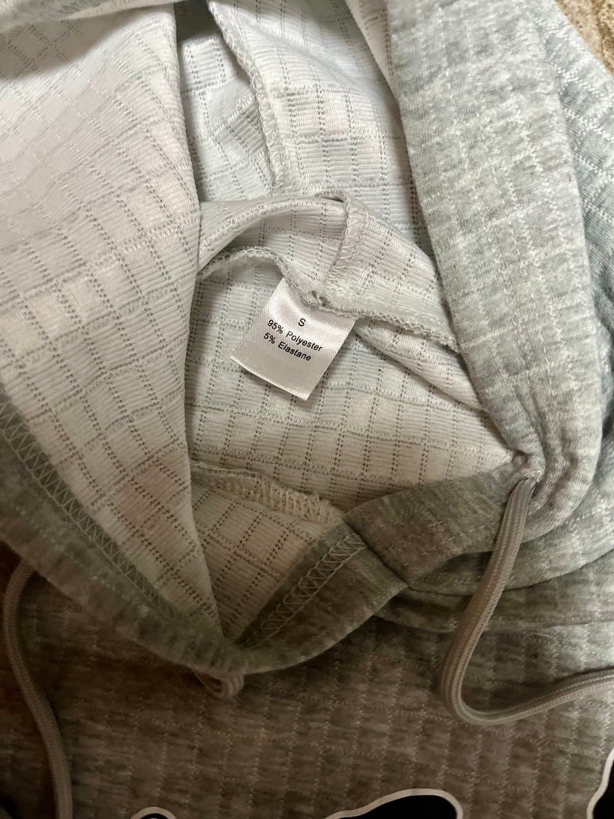 Women’s Steam Boat Willie Hoodie size SM. - Thumbnail 4
