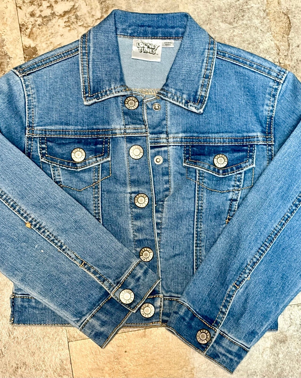 Girls Looney Tunes Jean Jacket, XS - Thumbnail 4