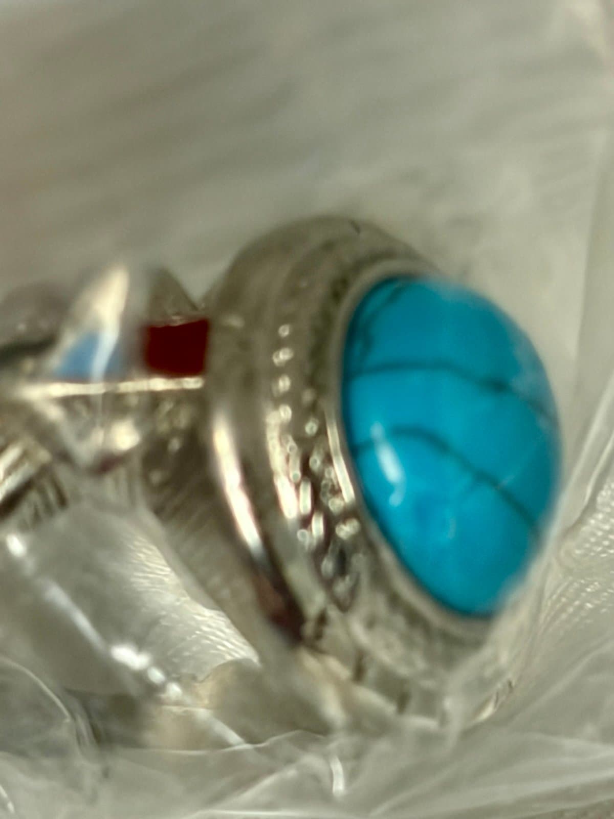 Howlite and Emerald feather ring - Thumbnail 8