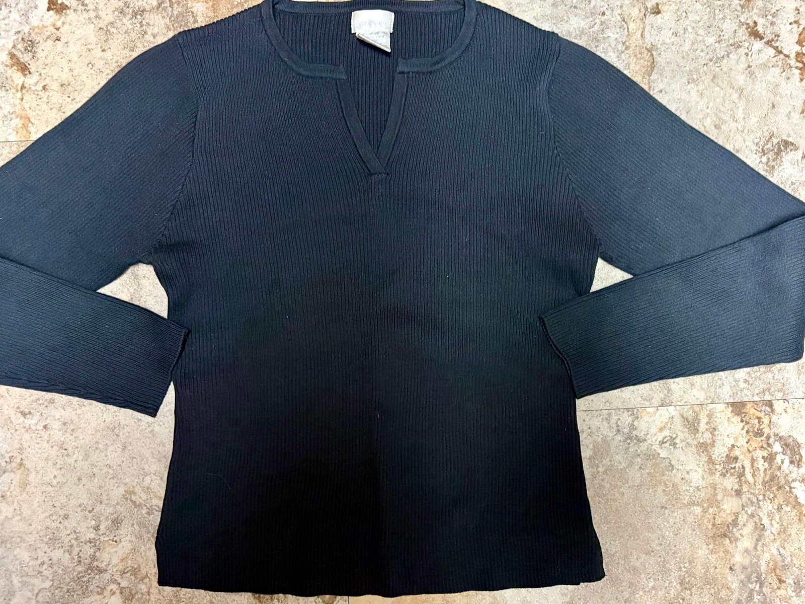Women’s Large Pierre Cardin Sweater, size LG - Thumbnail 2