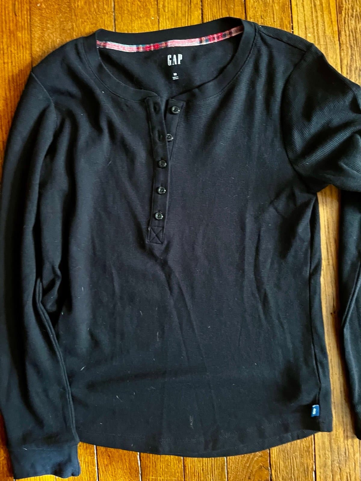 Gap shirt, size M. - Thumbnail 3