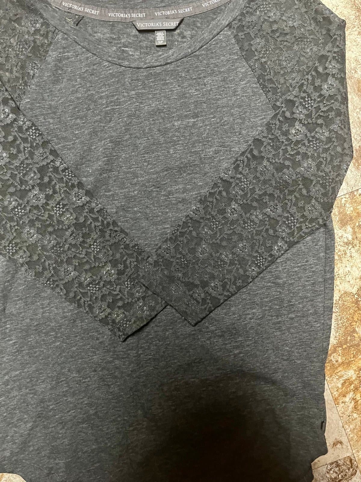 Victoria Secret top size SM - Image 1