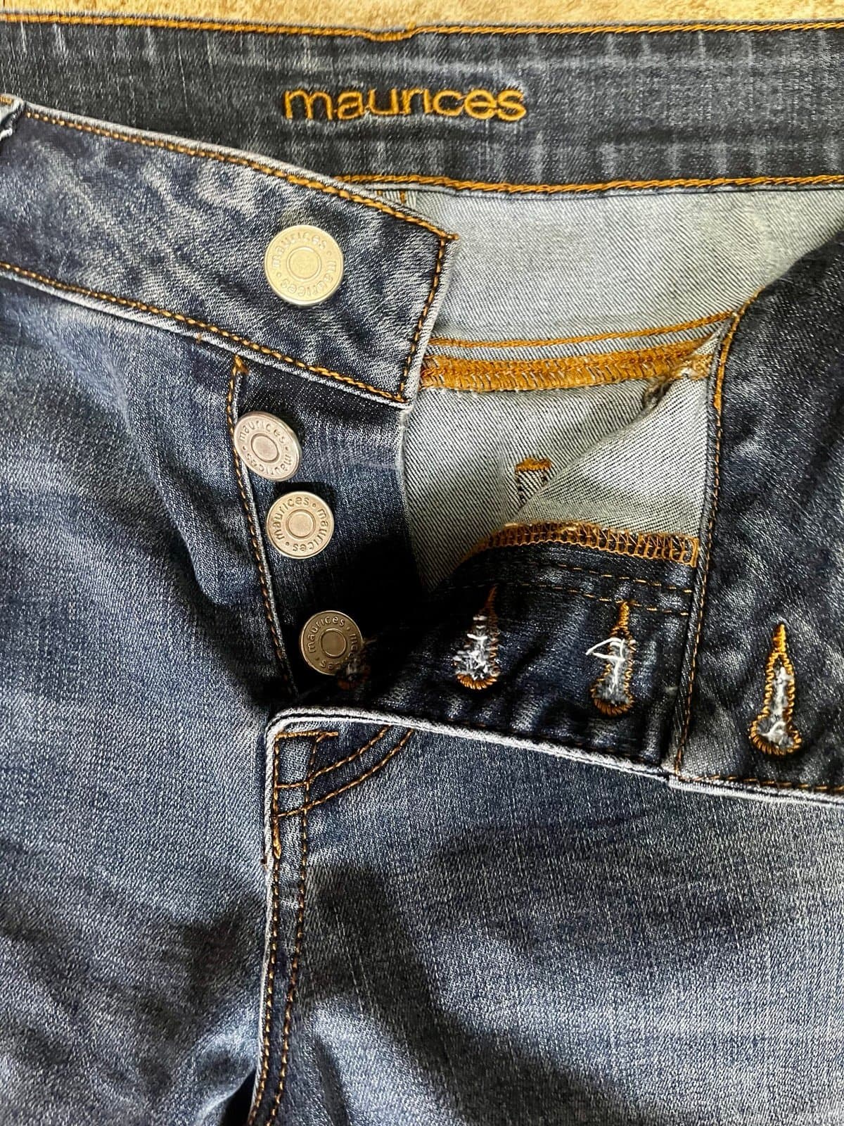 Maurice’s Jeans, size SM. - Thumbnail 2