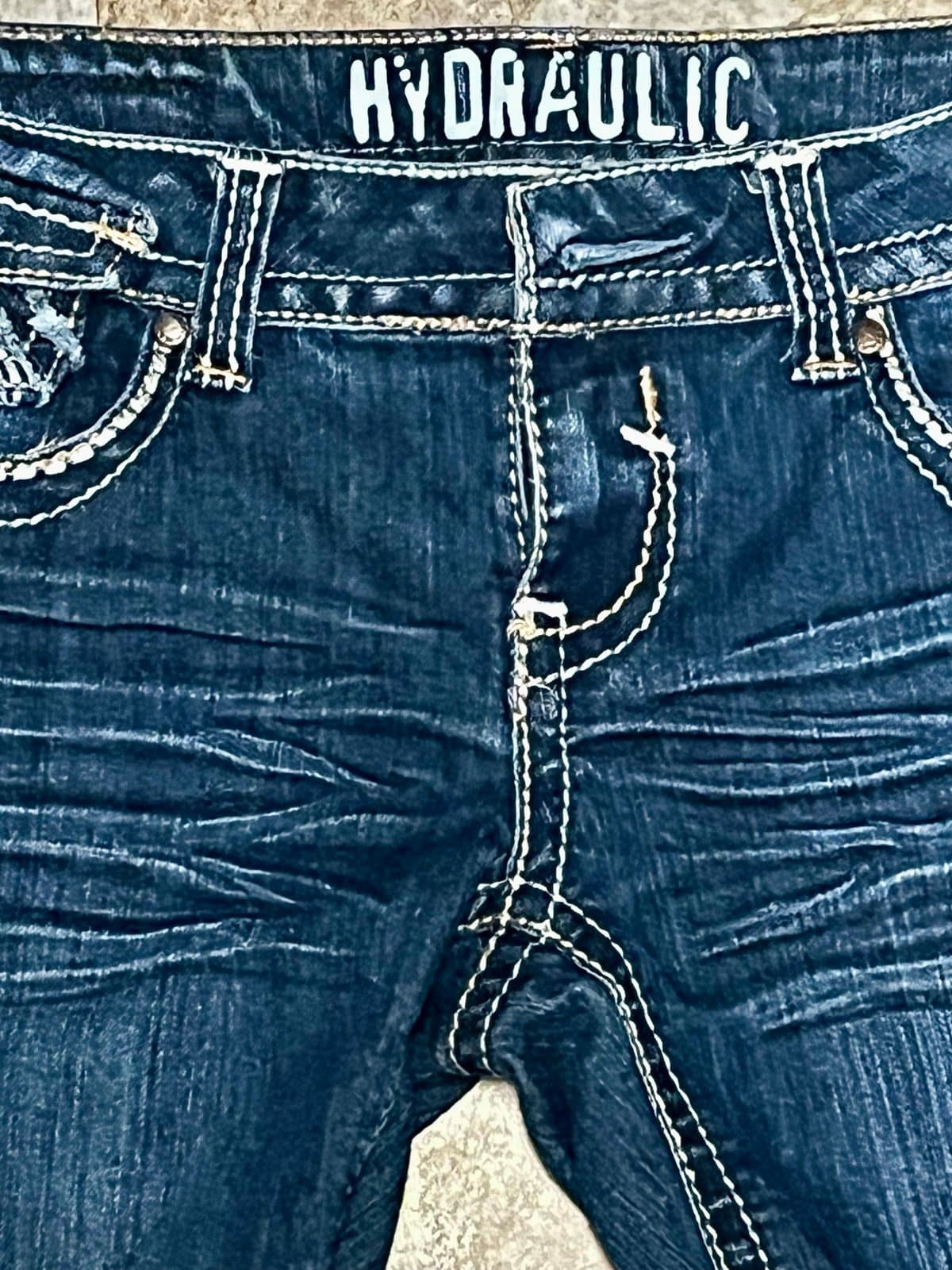 Women’s Hydraulic Shorts 7/8 - Thumbnail 3