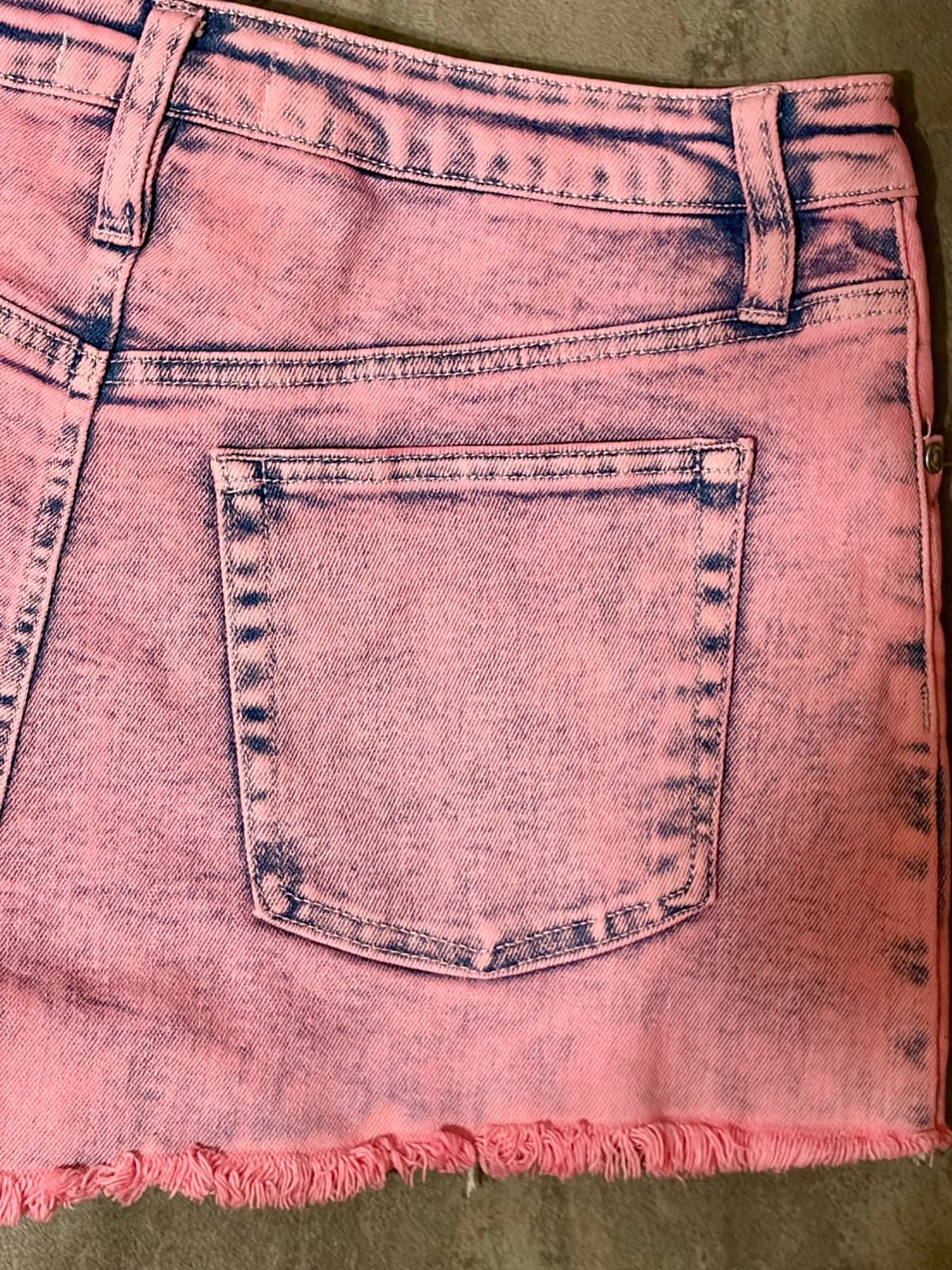 Women’s Pink Denim Madden NYC Shorts 9 - Thumbnail 6