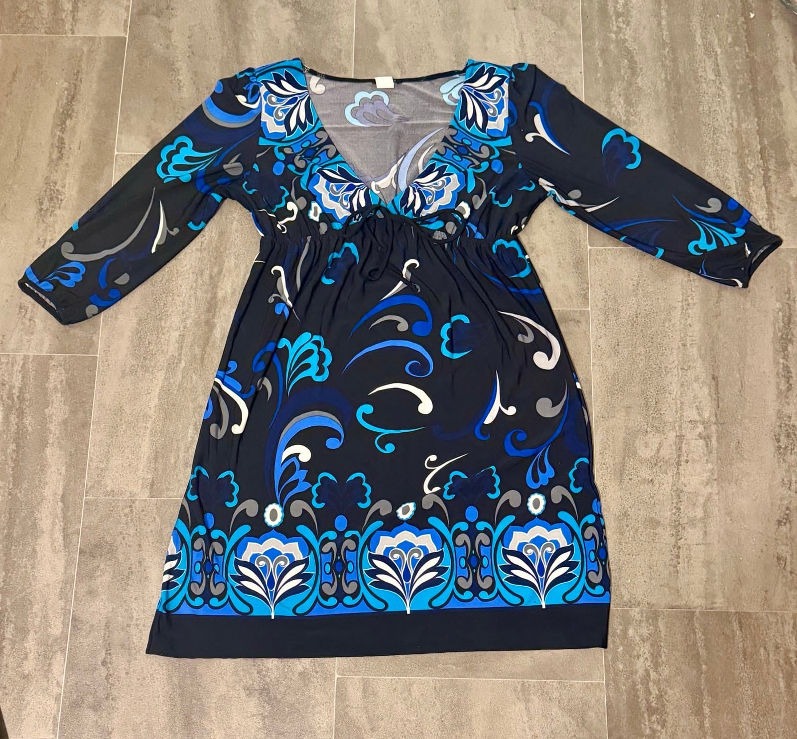 Long Sleeve Dress, M - Image 1
