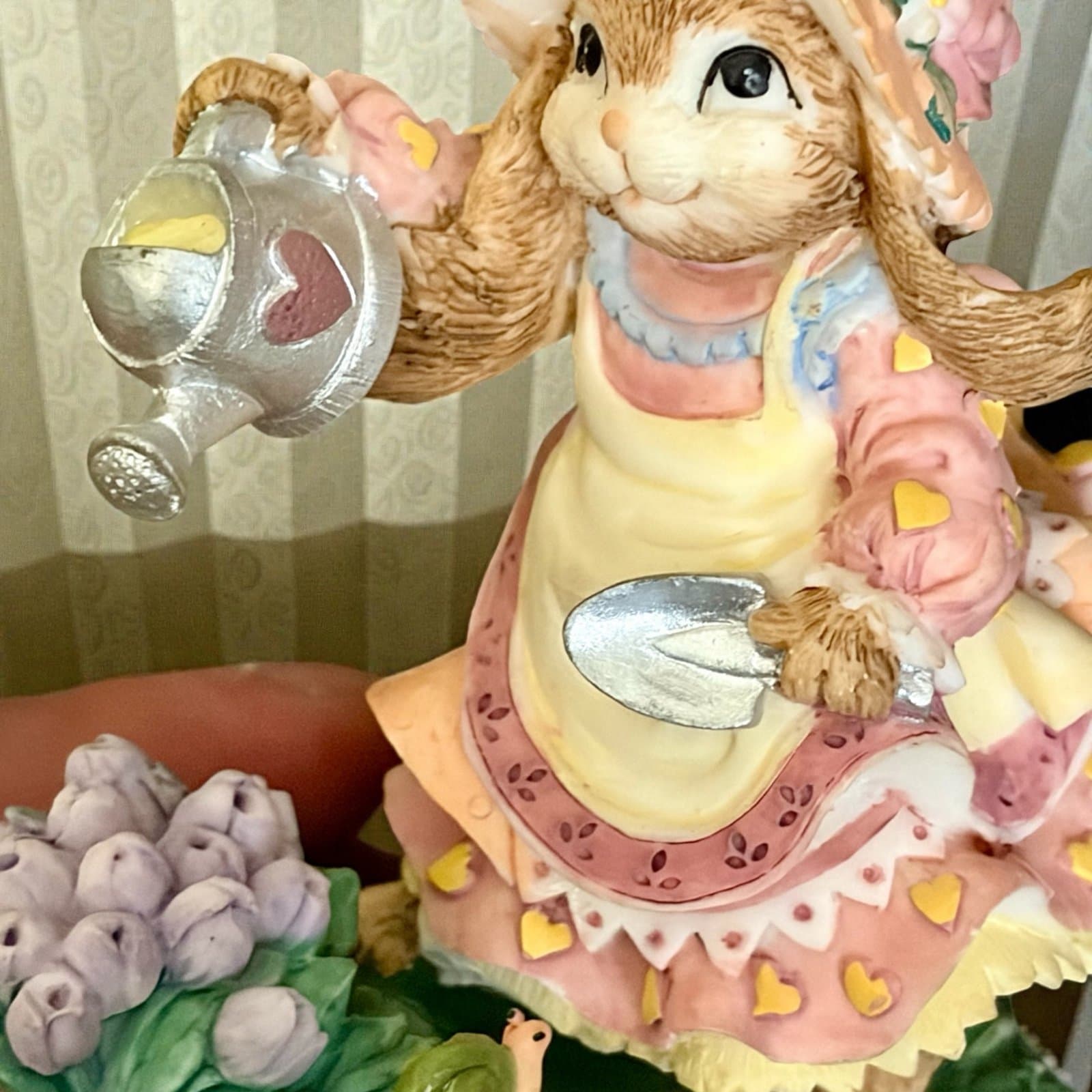 Bunny Porcalin Figurines Collectibles - Image 1