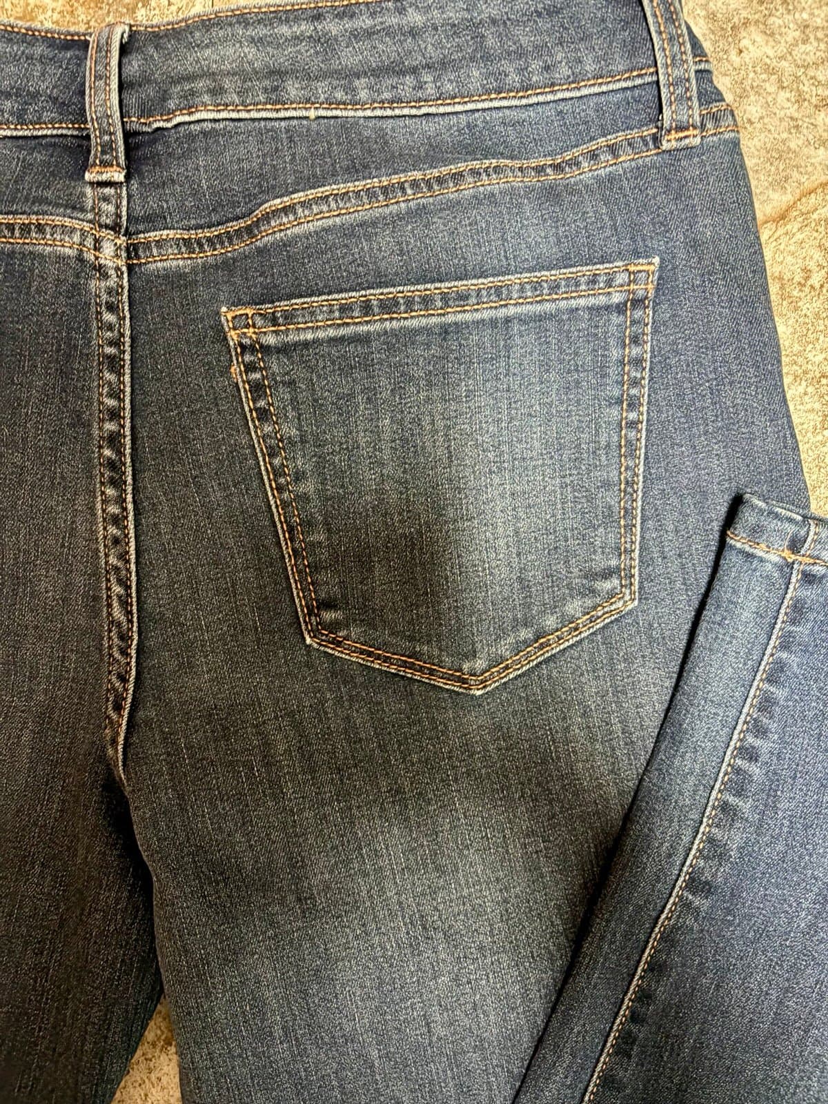Women’s St. John’s Bay Jeans size 8 - Thumbnail 6