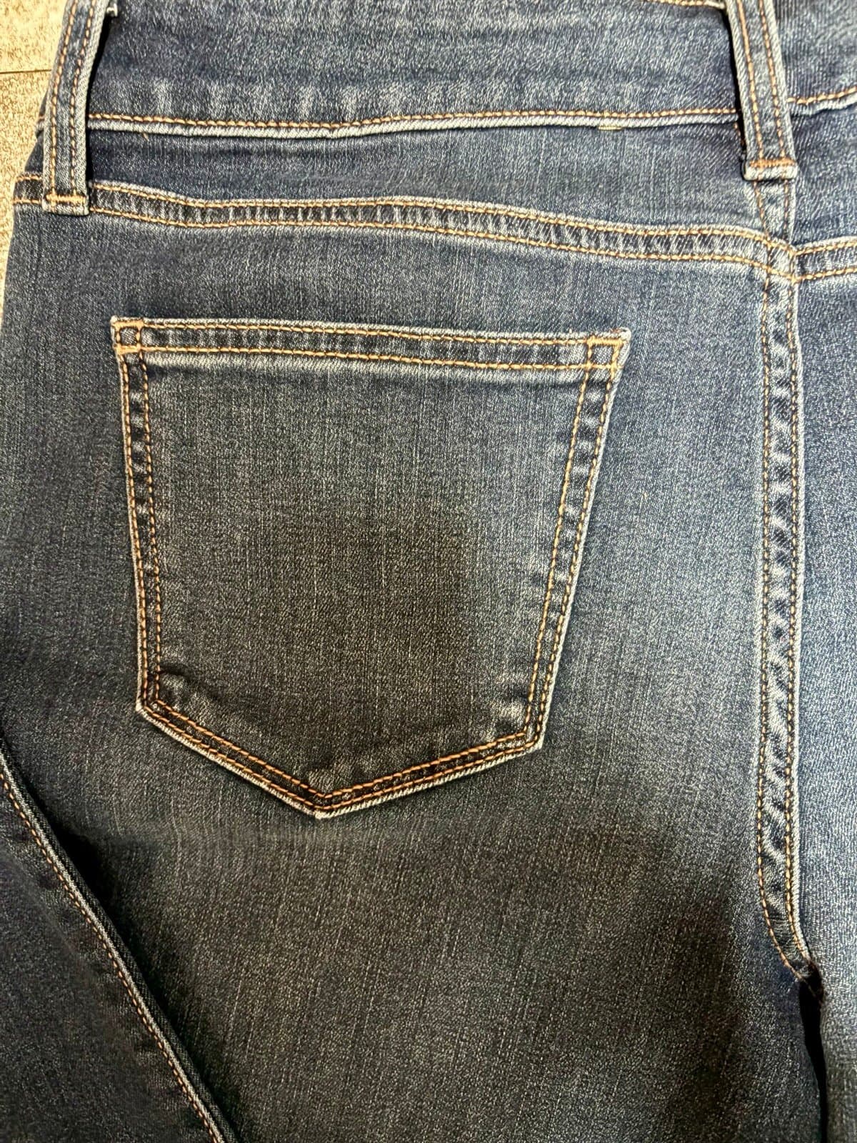 Women’s St. John’s Bay Jeans size 8 - Thumbnail 5