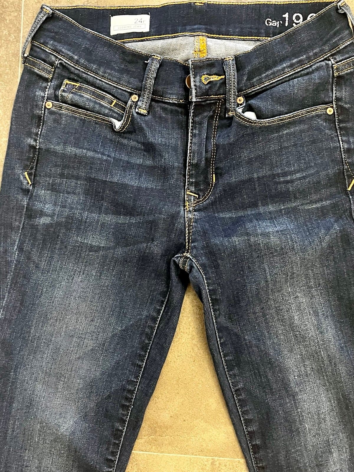 Gap Jeans, size 24 - Thumbnail 2