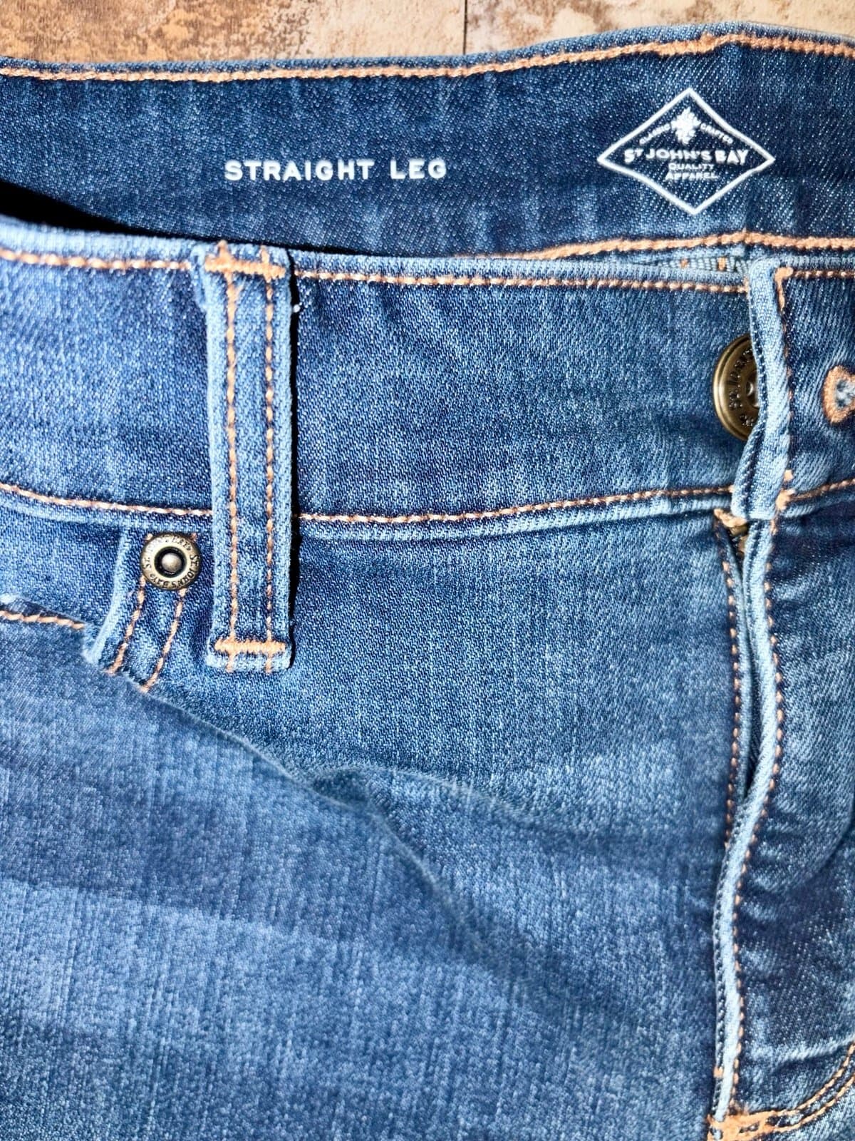 Women’s St. John’s Bay Jeans size 8 - Thumbnail 3