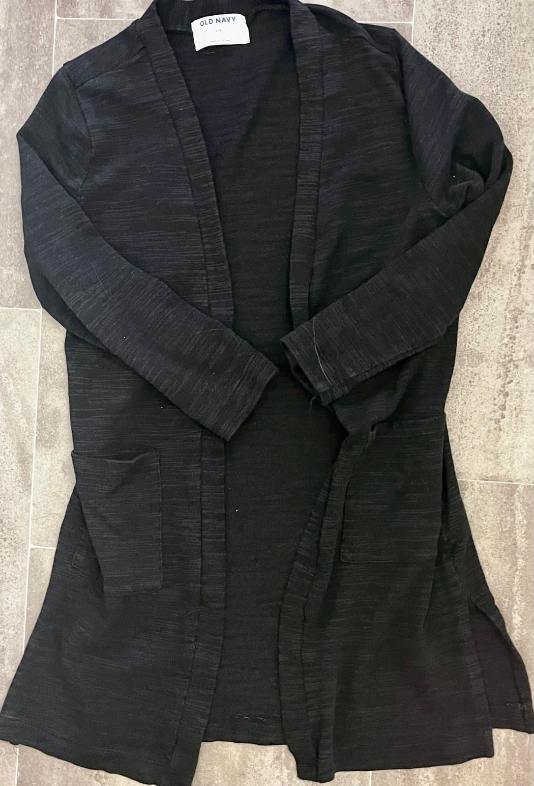 Old Navy Sweater size M - Image 1