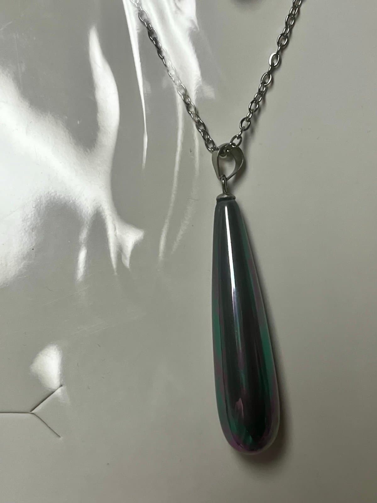 Shell Pearl Drop Earnings and Necklace set - Thumbnail 3