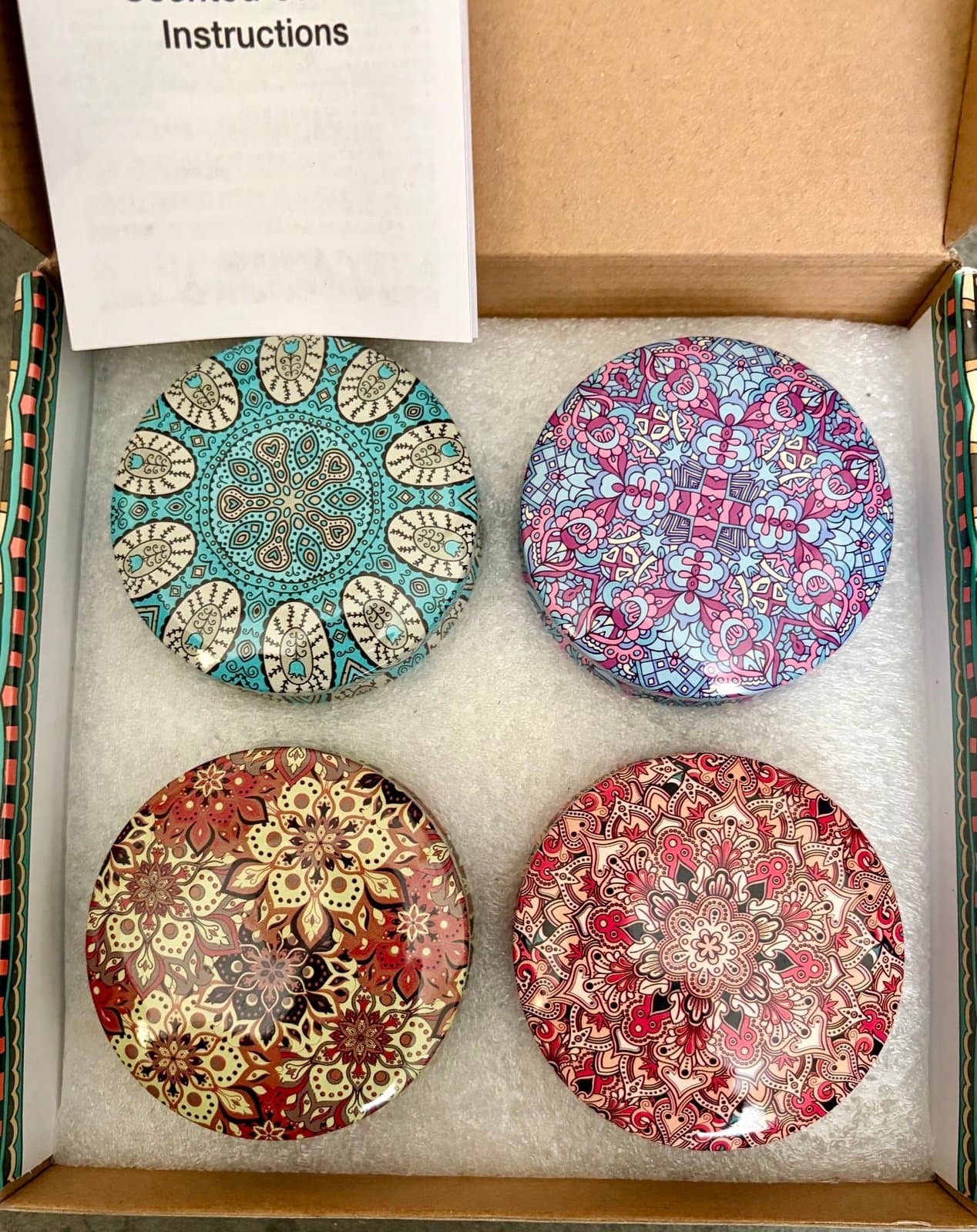Gift Box of Scented Candles - Thumbnail 2