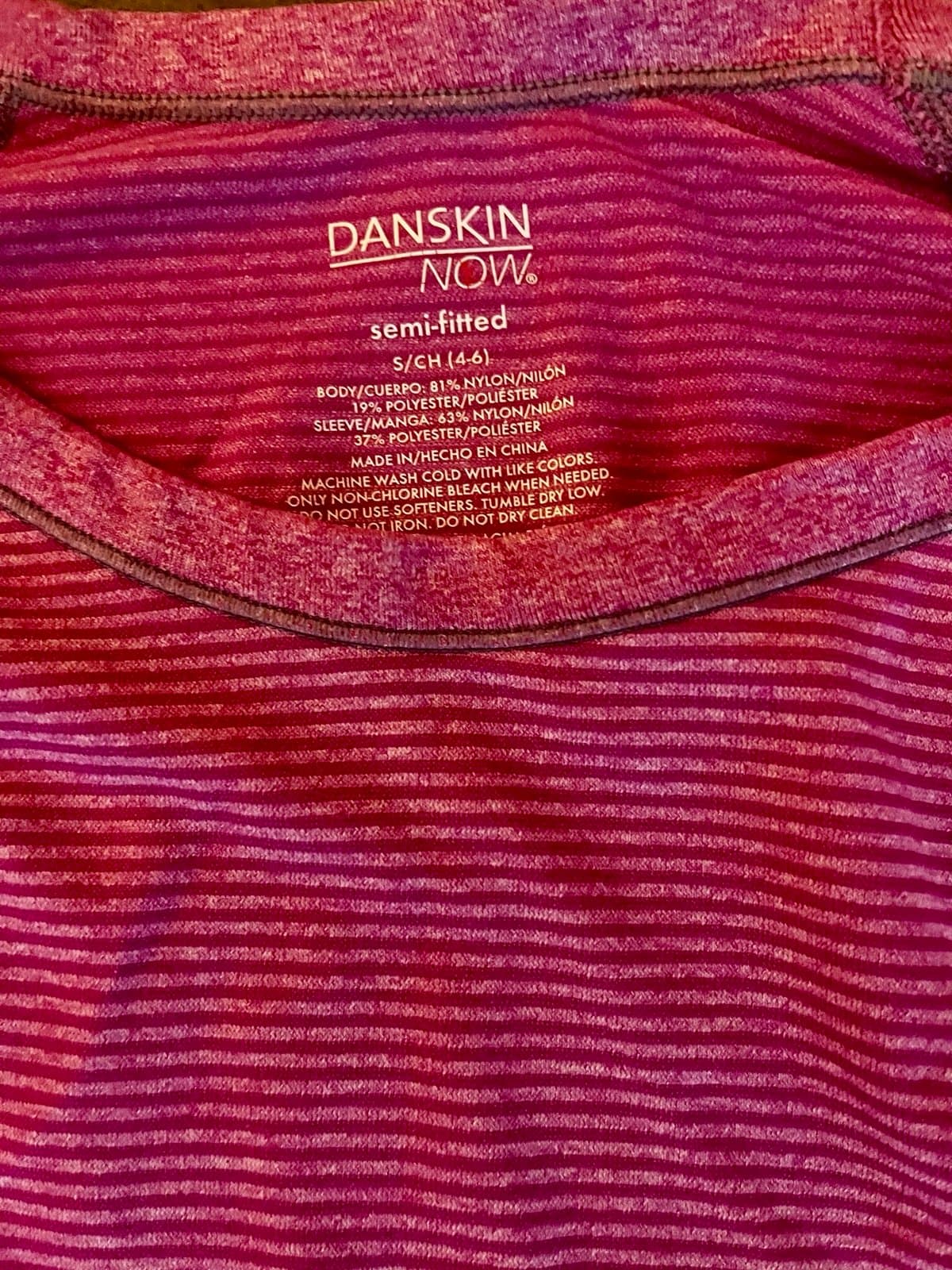 Danskin, long sleeve Top size SM. - Thumbnail 3