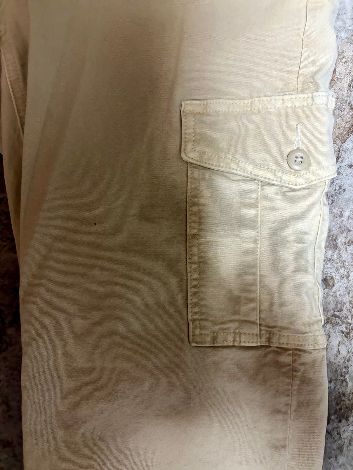 American Eagle Khaki Cargo Pants, size 4 - Thumbnail 4