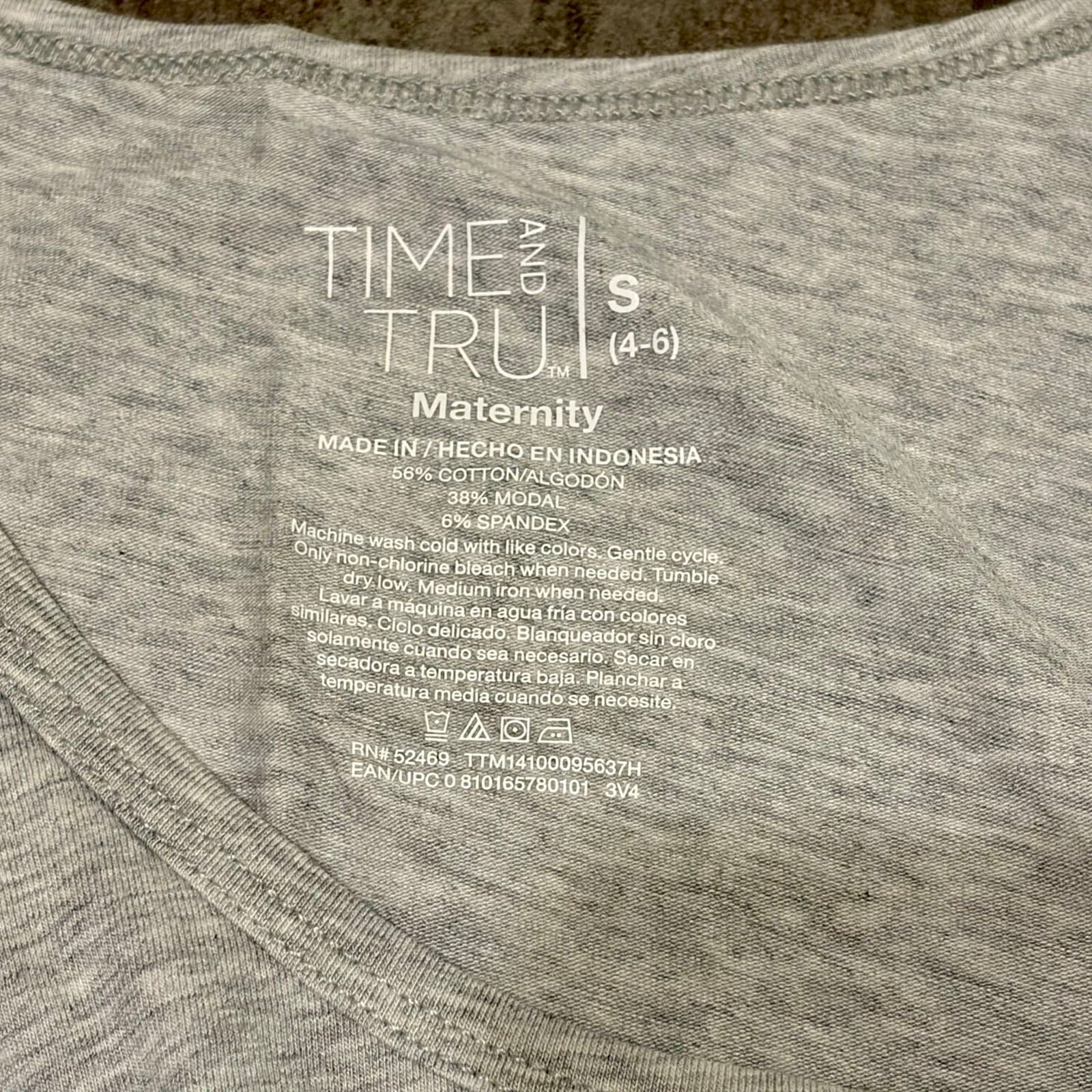 Time and Tru Maternity Top size SM - Thumbnail 4