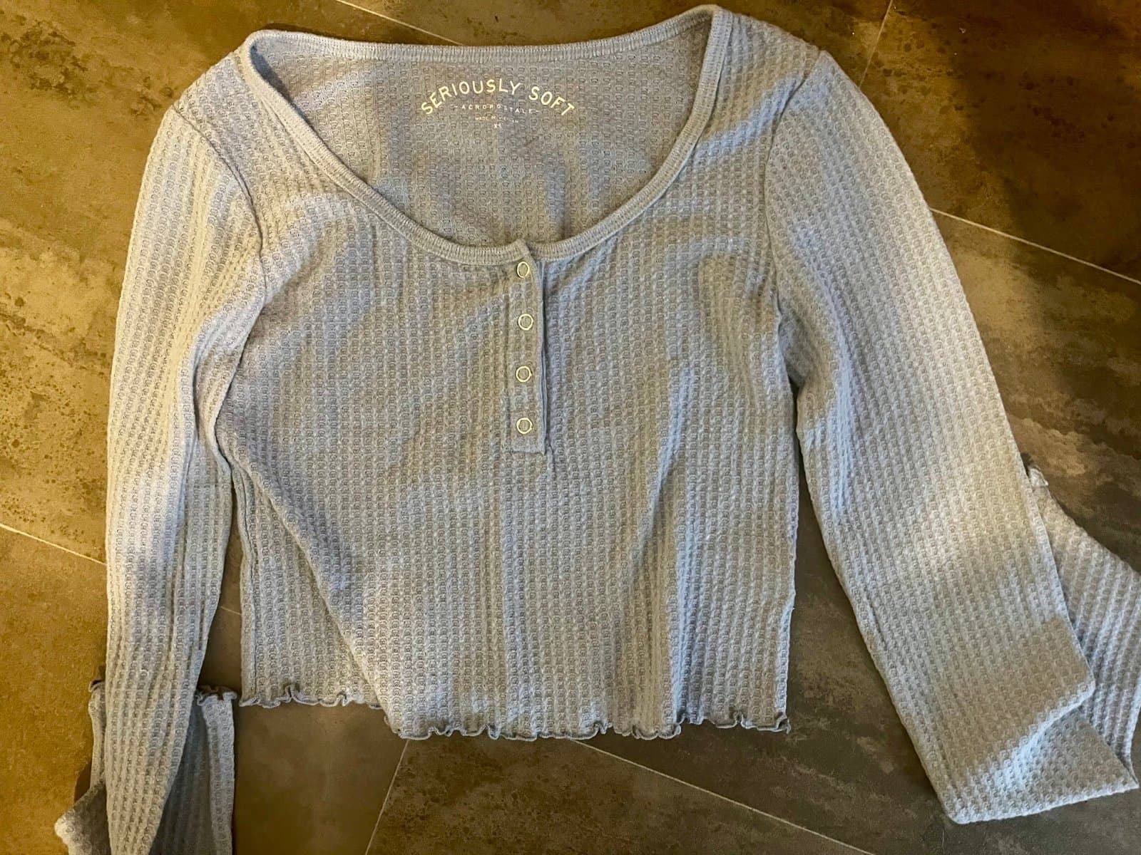 Aeropostale Long Sleeve Shirt, Button up, light Blue Excellent Condition, size M - Image 1