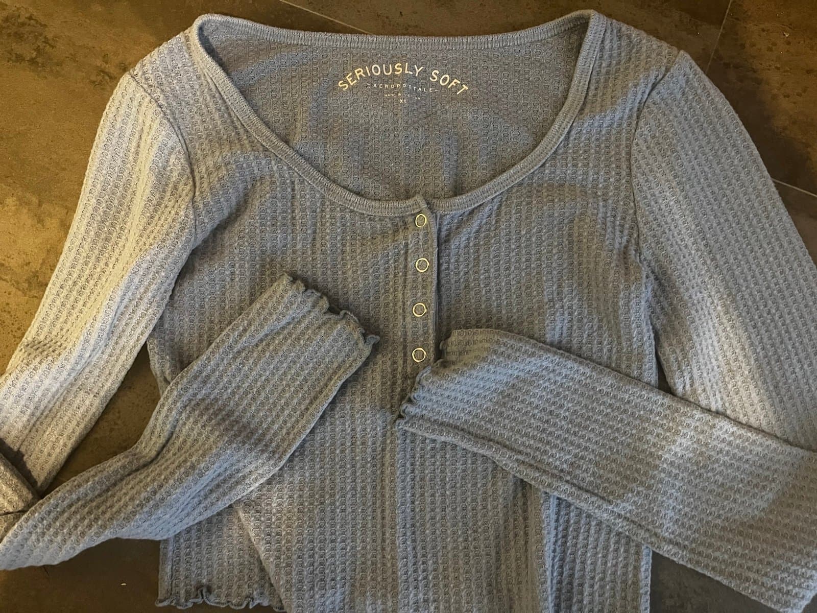 Aeropostale Long Sleeve Shirt, Button up, light Blue Excellent Condition, size M - Thumbnail 3