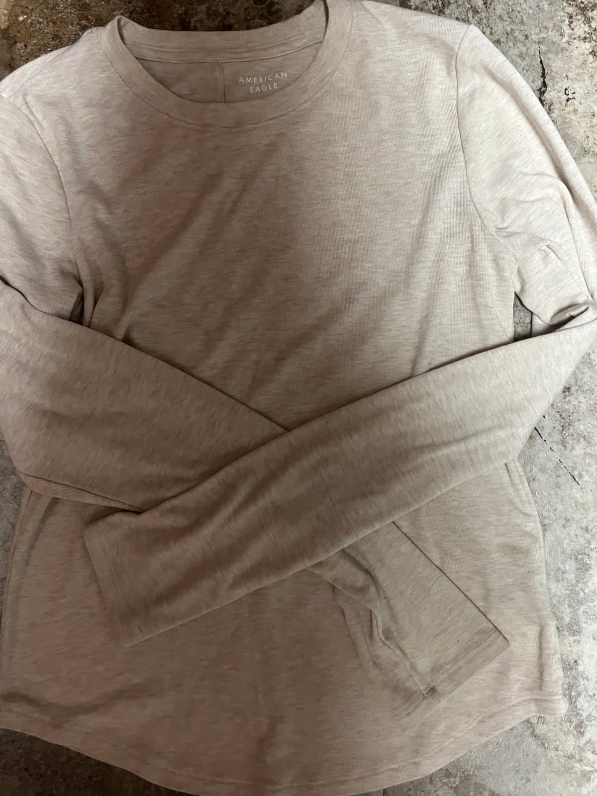 American Eagle crème long sleeve, size L. - Image 1