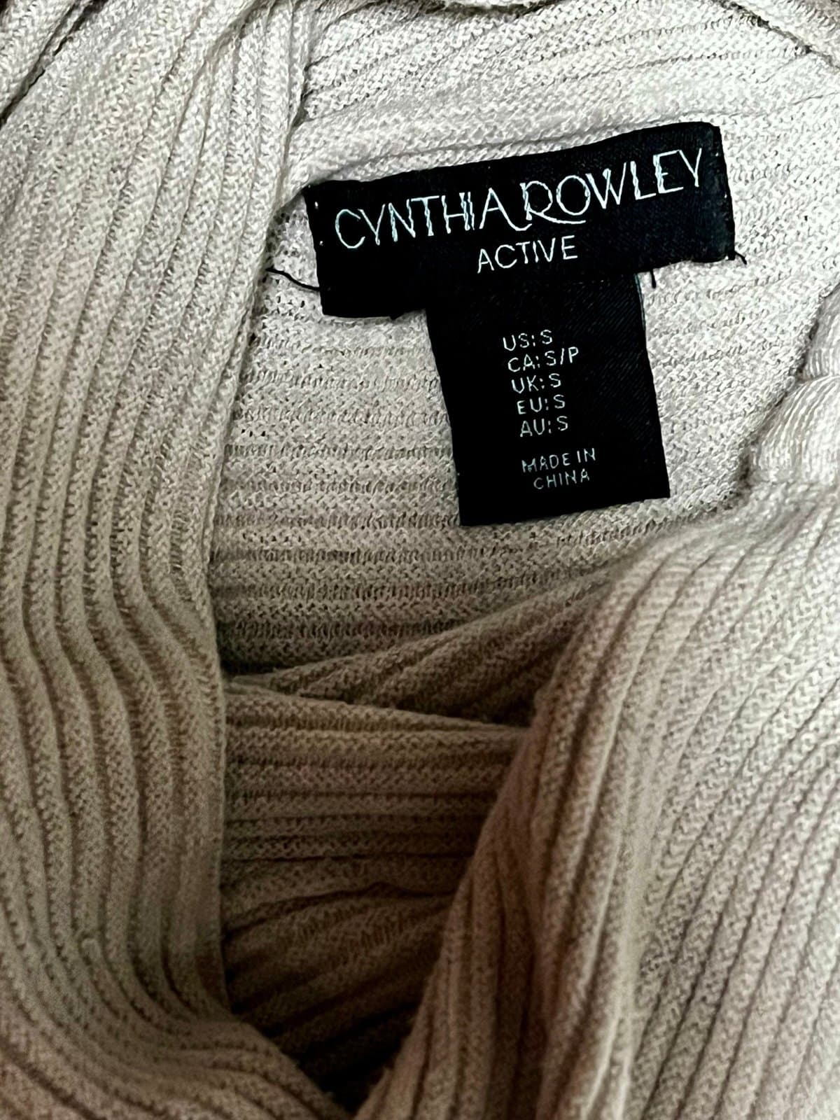 Cynthia Rowley Athletic Top, size SM - Thumbnail 5
