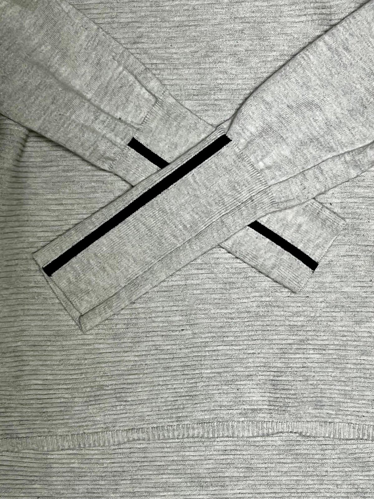 Cynthia Rowley Athletic Top, size SM - Thumbnail 3