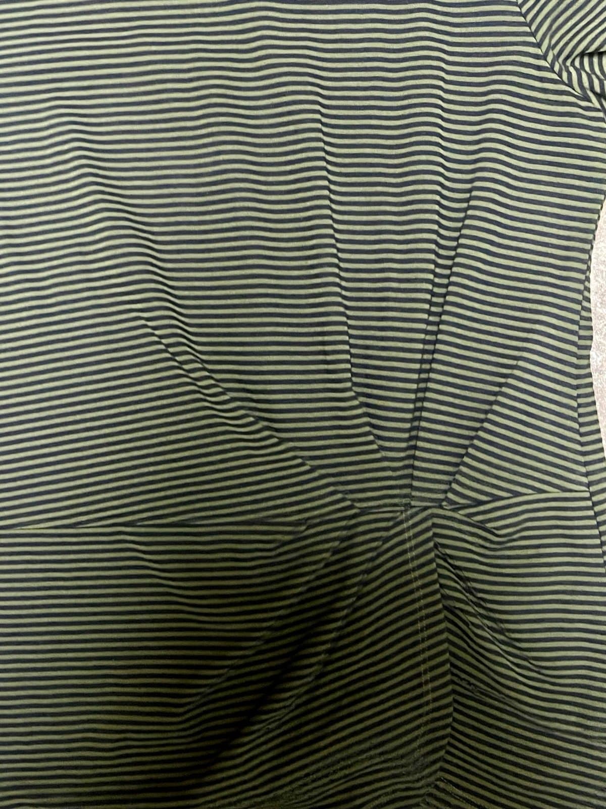 Liz Claiborne Top size LG - Thumbnail 2