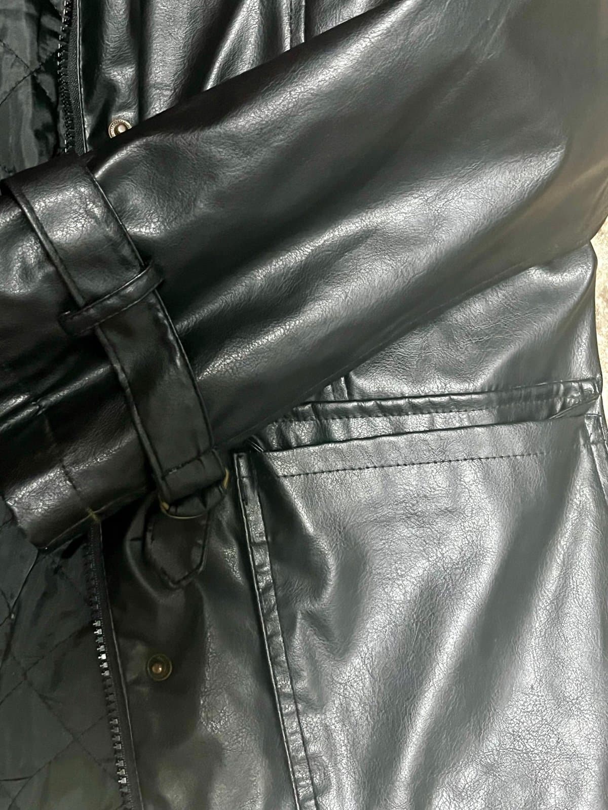 Women’s M&M Essentials Leather Jacket, Size LG - Thumbnail 5