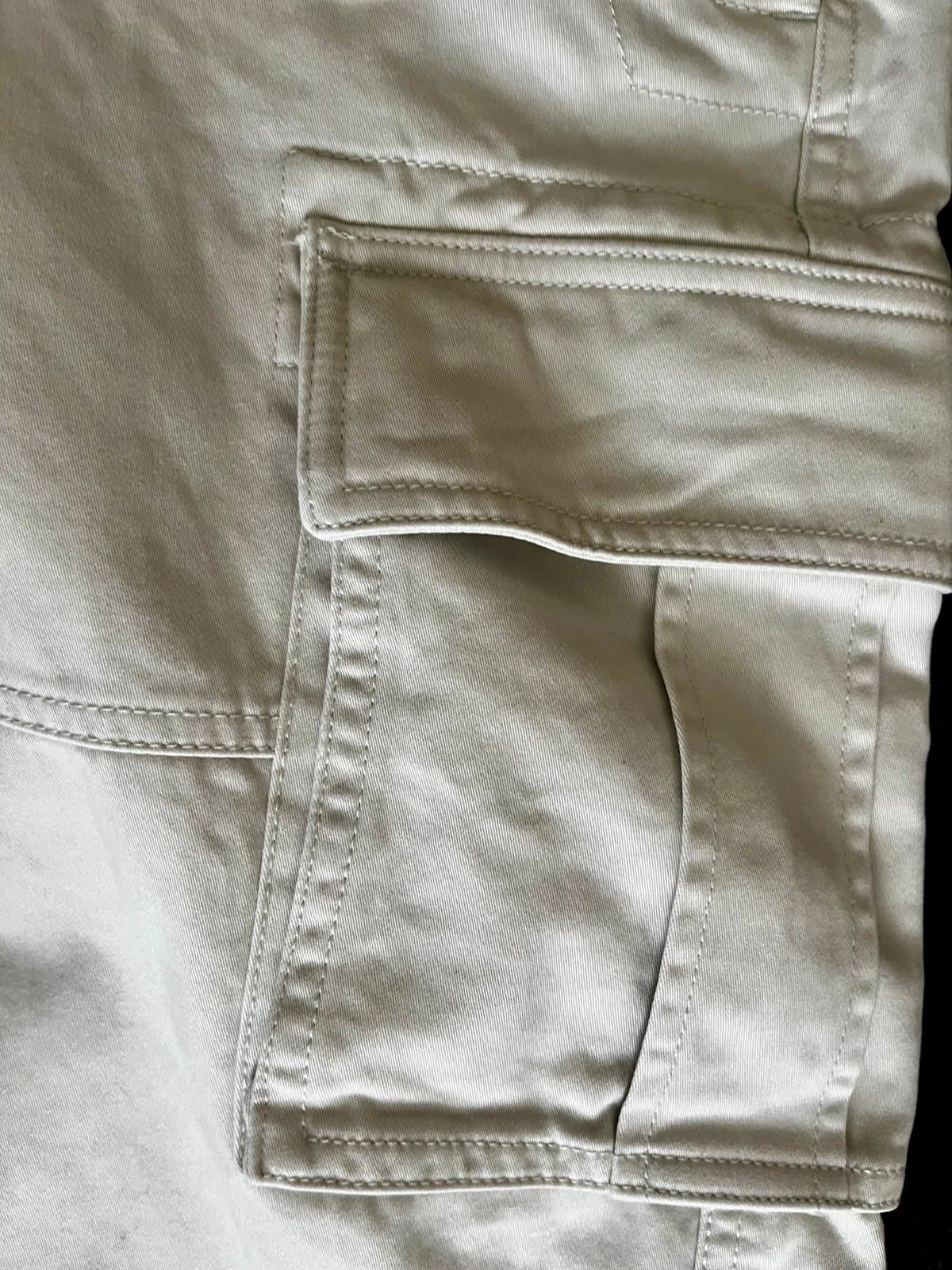 Old Navy Reissue 11994 Cargo Pants, size SM - Thumbnail 4