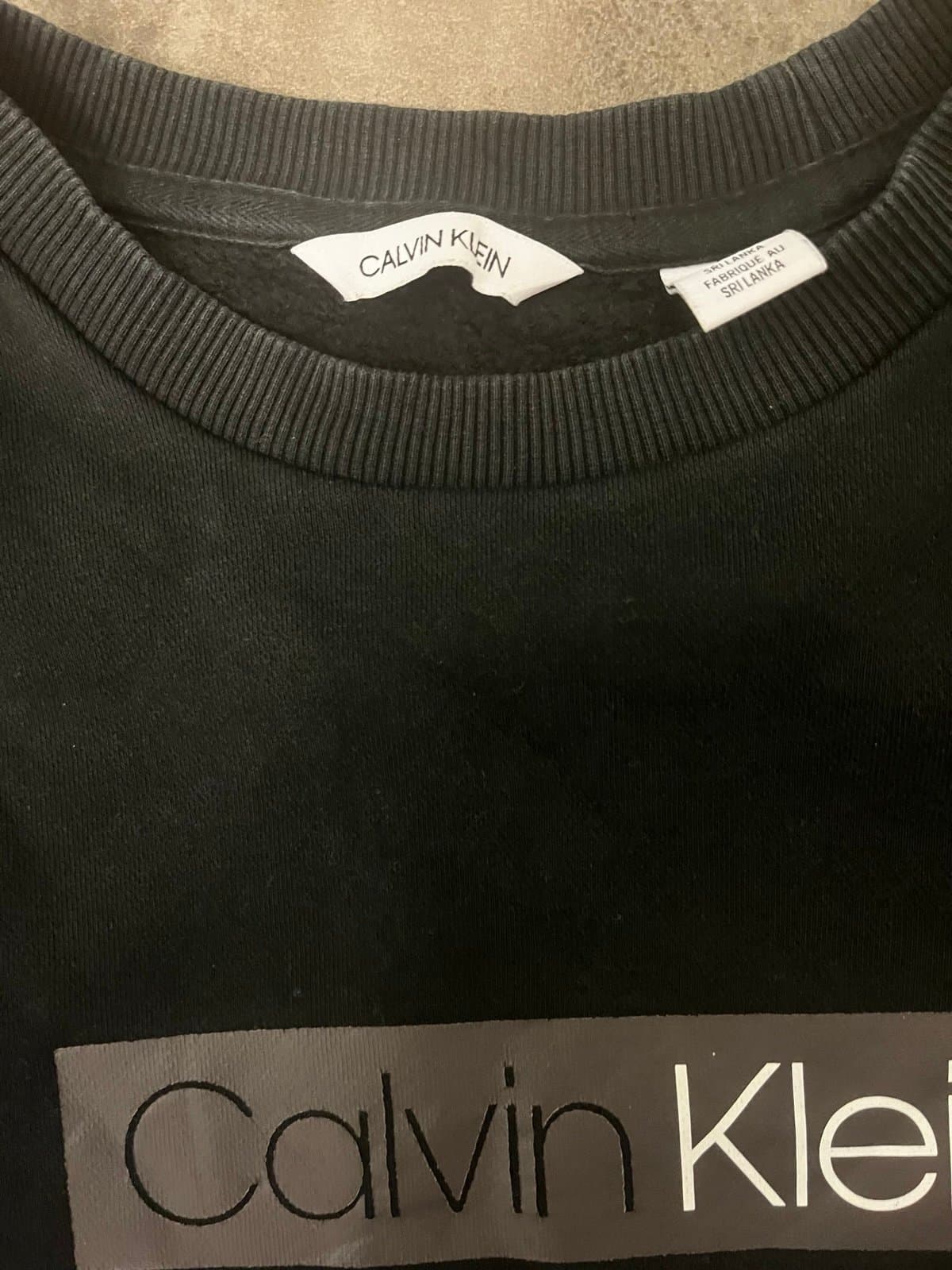 Calvin Klein Sweater size SM - Thumbnail 3