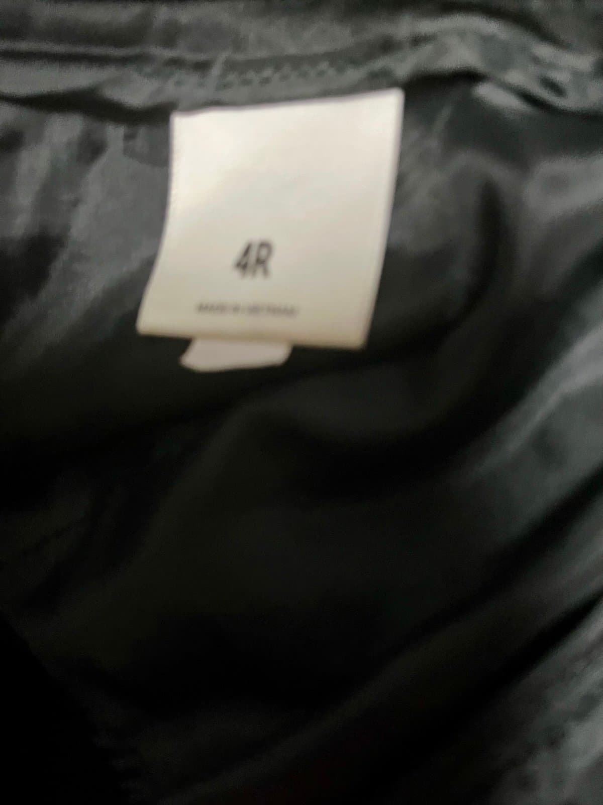 2 pair Express Pants, size 4 - Thumbnail 5