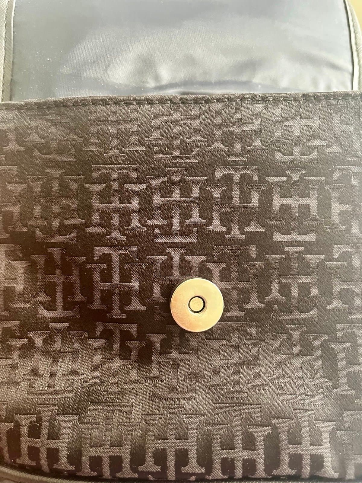 New Tommy Hilfiger Purse - Thumbnail 4