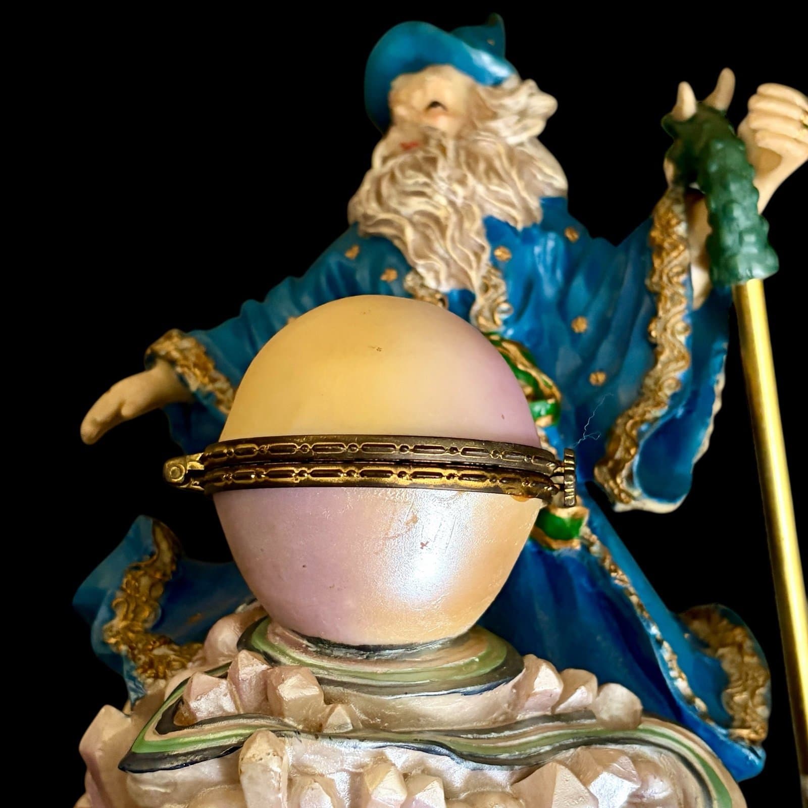 Wizard Figurine from “The Quest for the Stones” - Thumbnail 3