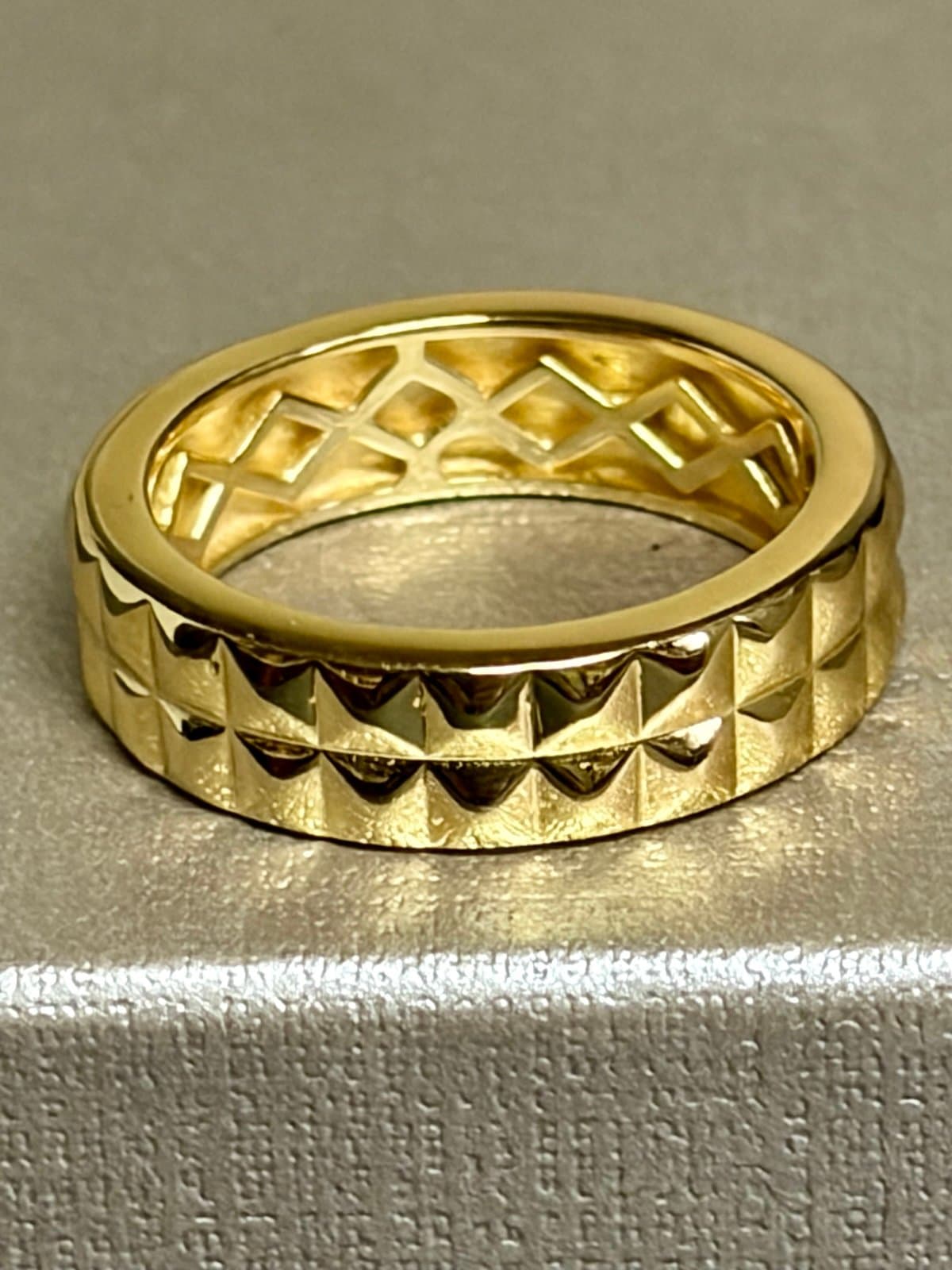 NWT Pulse Ring size 8 - Thumbnail 5