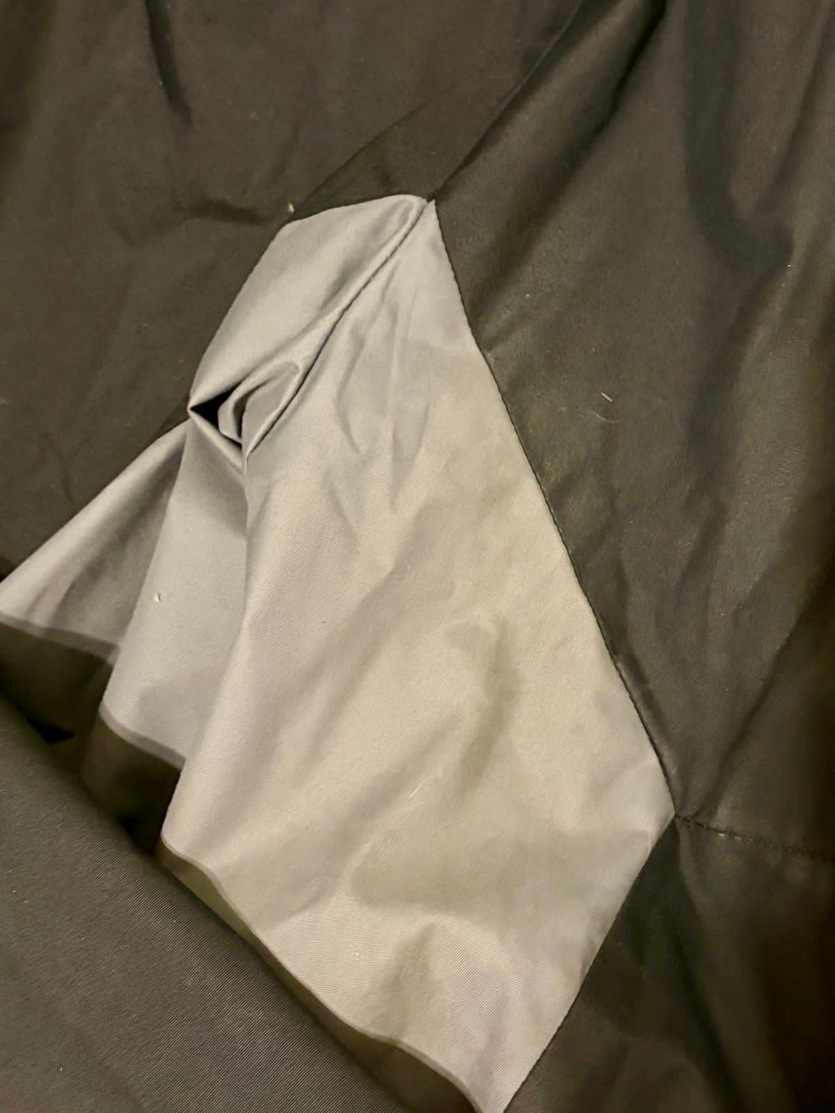 Men’s Columbia Jacket size LG - Thumbnail 4