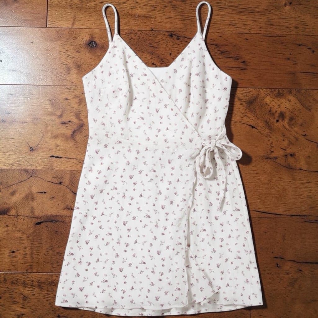Women’s Hollister Tank M - Image 1