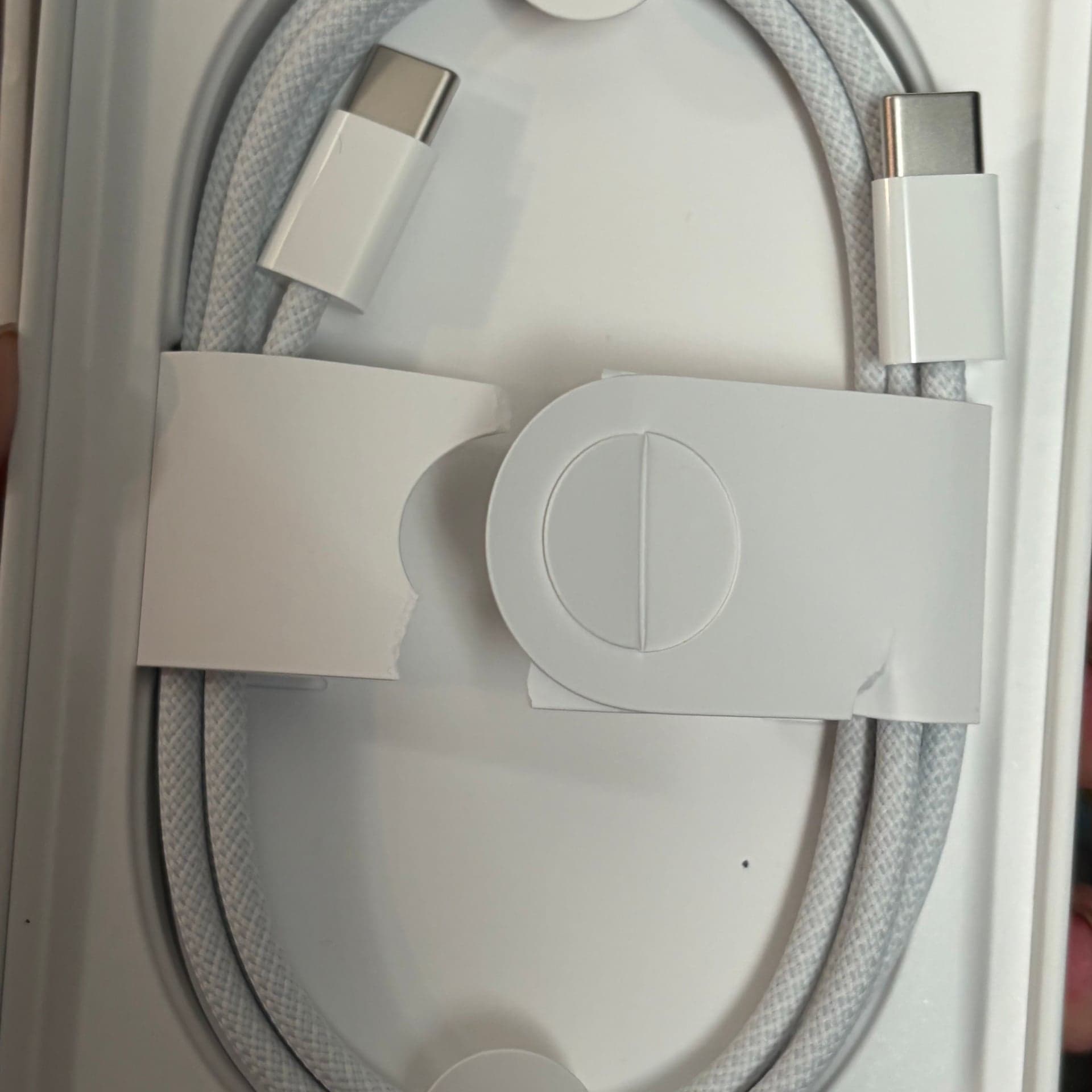 Apple 60W USB-C Charge Cable (1m) Braided Woven Design - Image 1