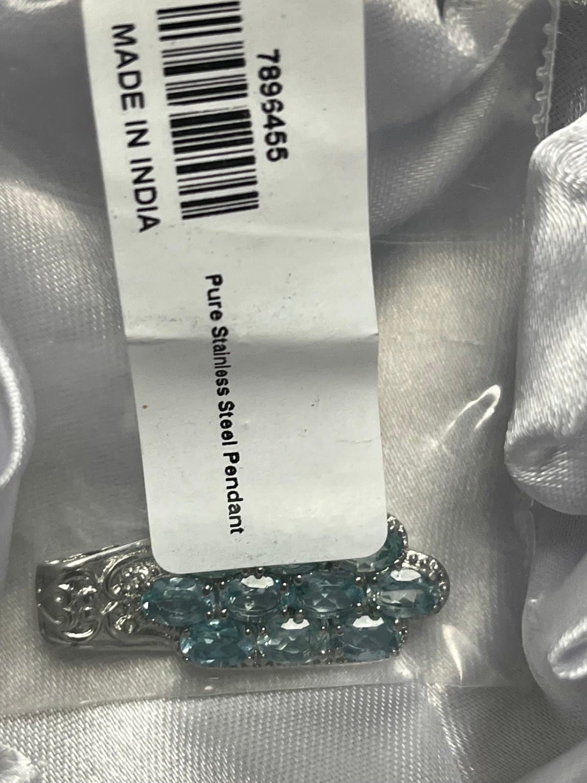 NWT, Sky Blue Topaz Necklace - Thumbnail 3
