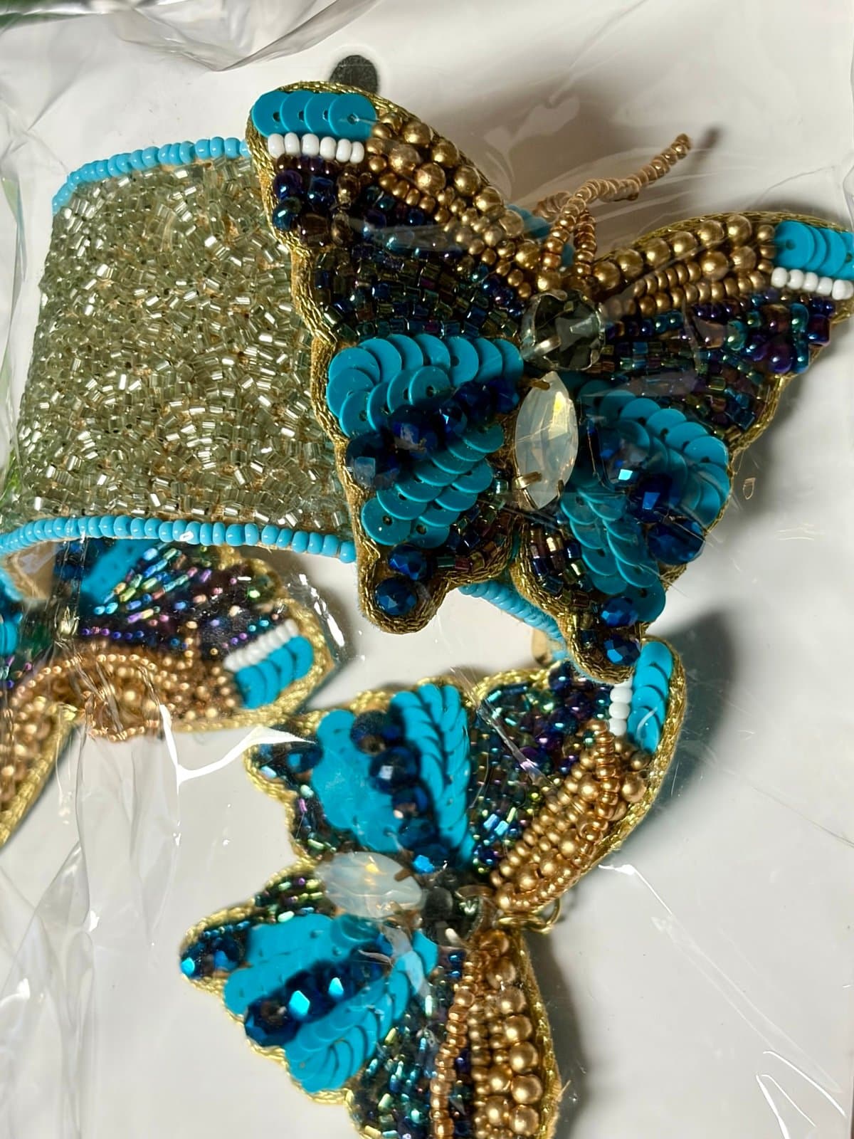 NWT, Butterfly Bead Bracelet Earrings Set - Thumbnail 2
