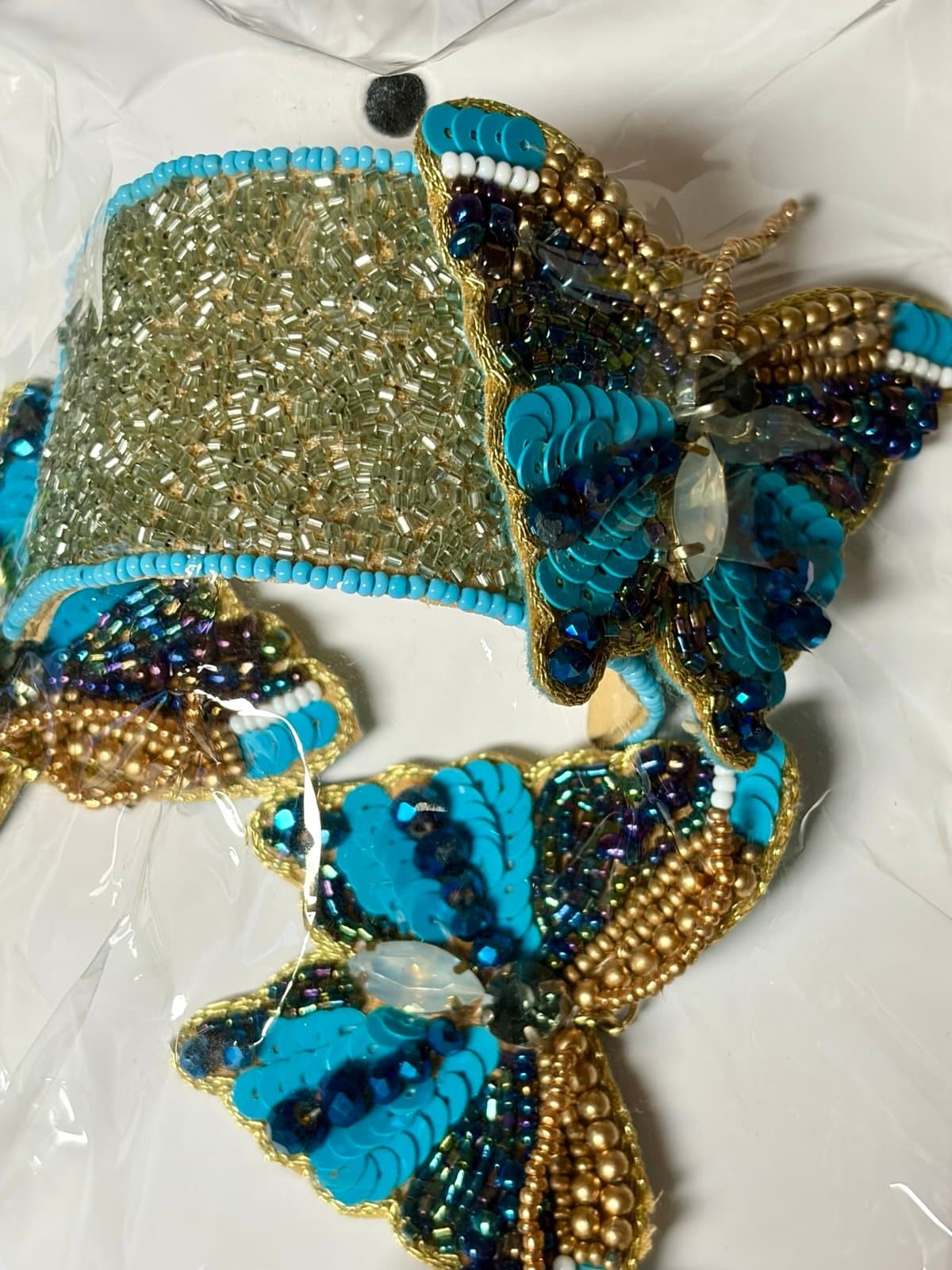 NWT, Butterfly Bead Bracelet Earrings Set - Image 1