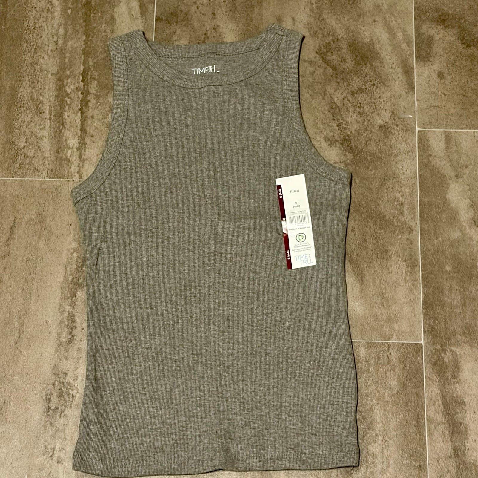 Time and Tru Tank NWT - Image 1