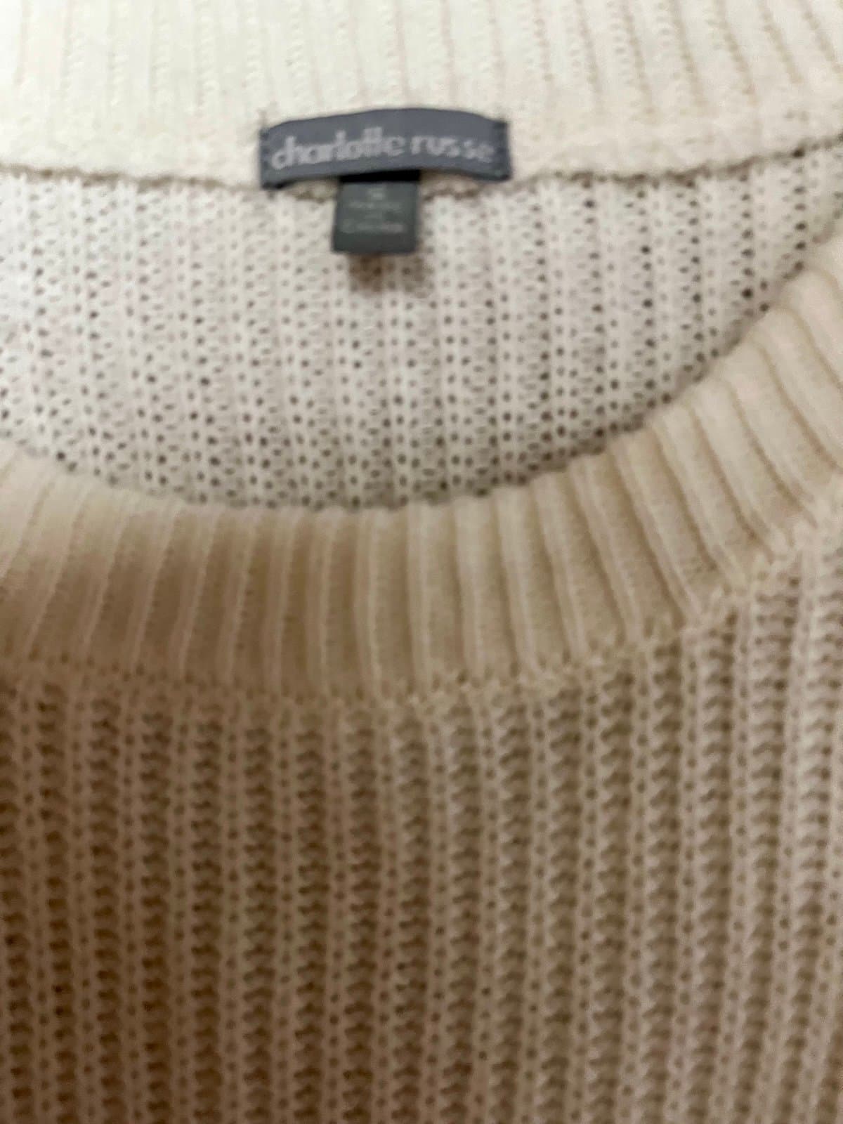 Charlotte Russe Sweater size M - Thumbnail 2
