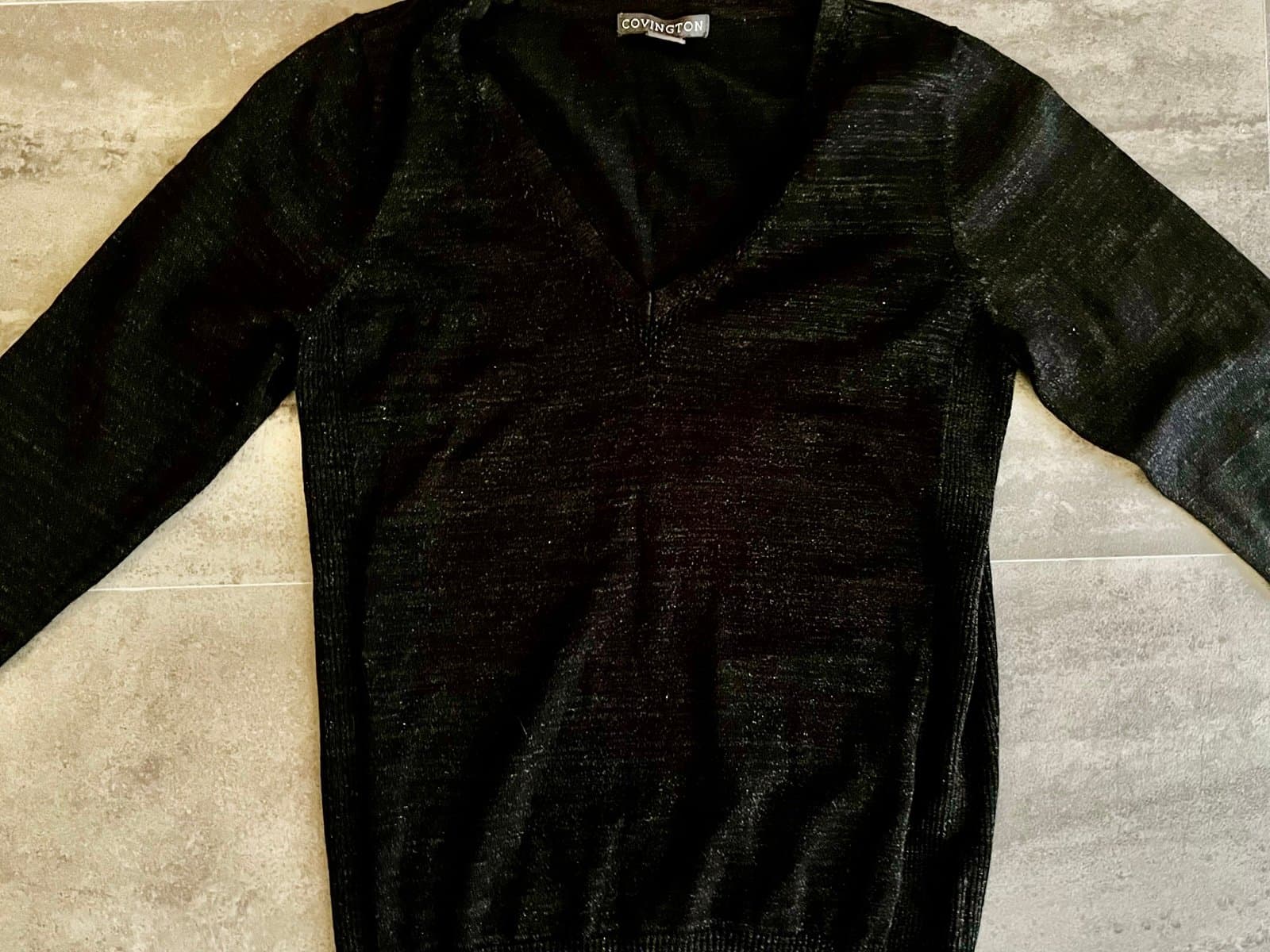 Covington Sweater, size SM. - Image 1