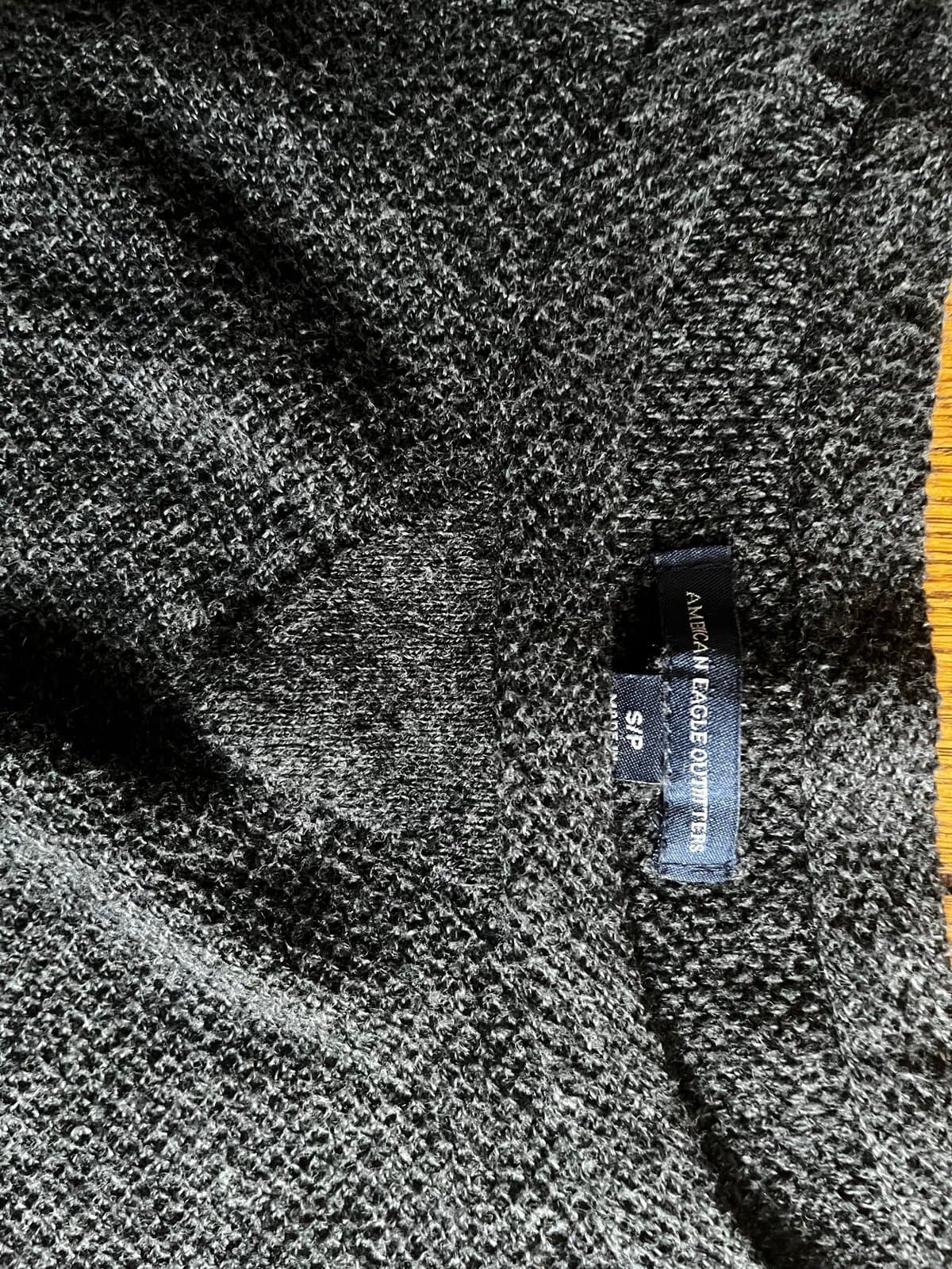 American Eagle SM - Thumbnail 2