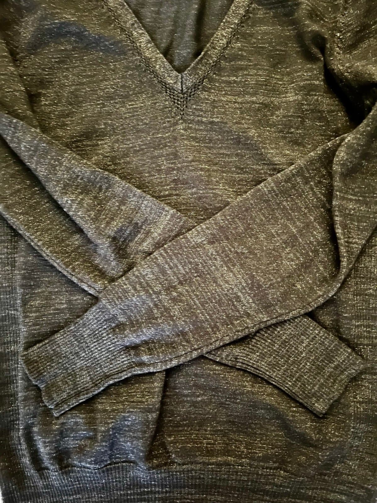 Covington Sweater, size SM. - Thumbnail 3
