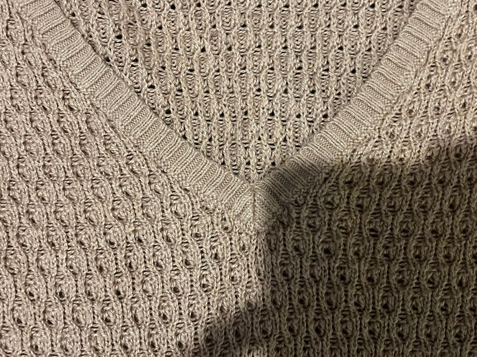 Sweater - Thumbnail 4