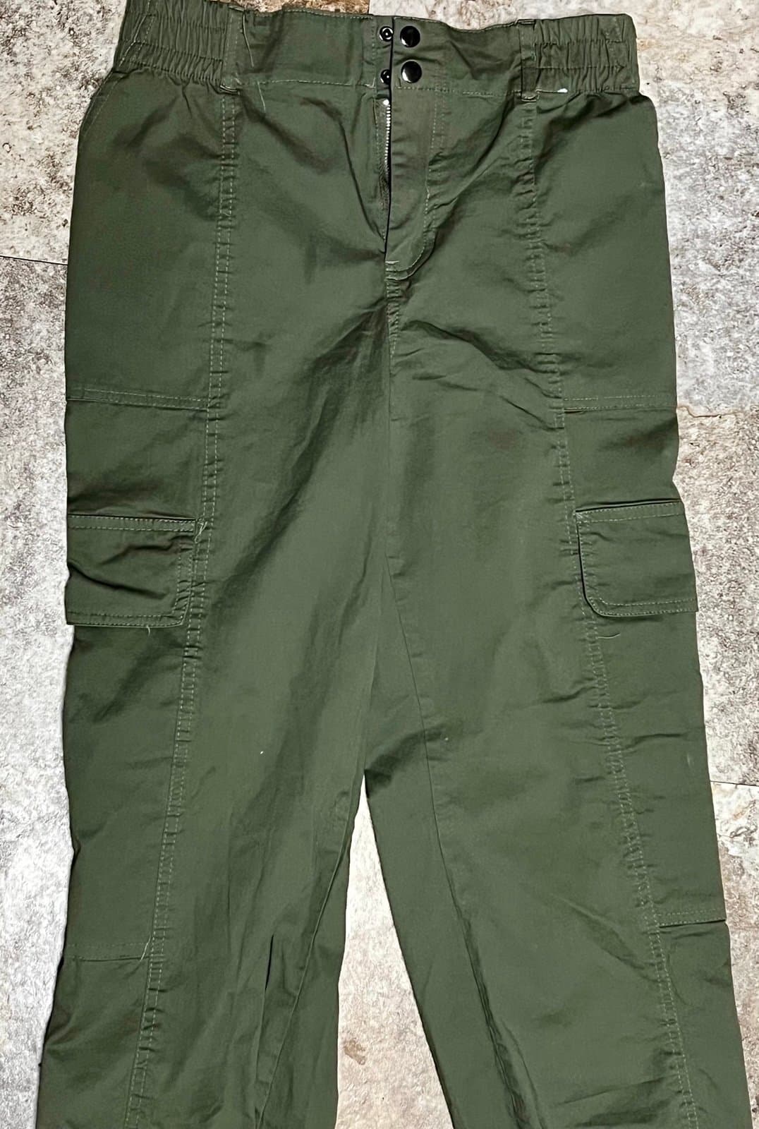 NWT, Rue 21 Cargo Pants, size SM. - Image 1