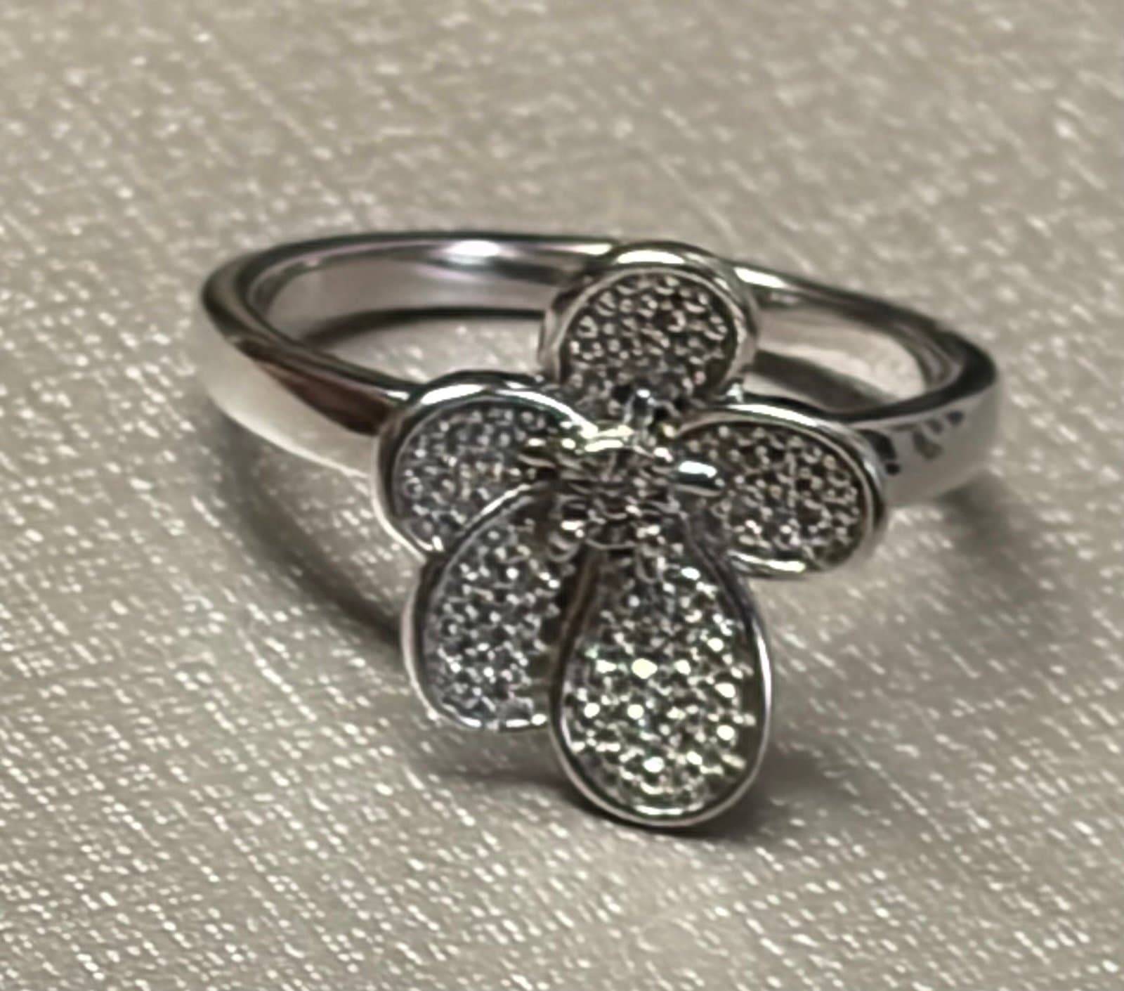 NWT, White Diamond Accent Peal Ring, size 9 - Thumbnail 5