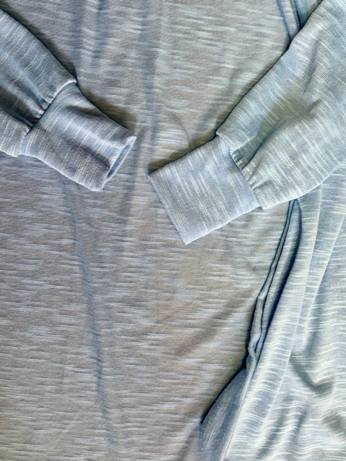No Comment Cardigan size LG - Thumbnail 4