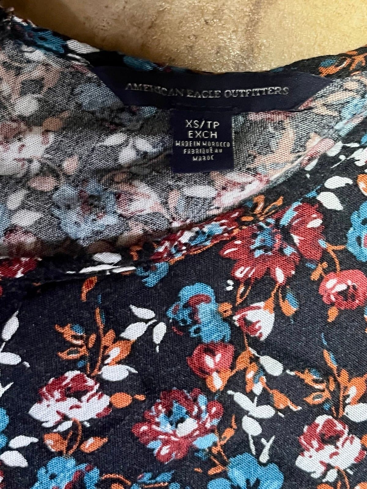 American Eagle Floral Top, size XS - Thumbnail 7